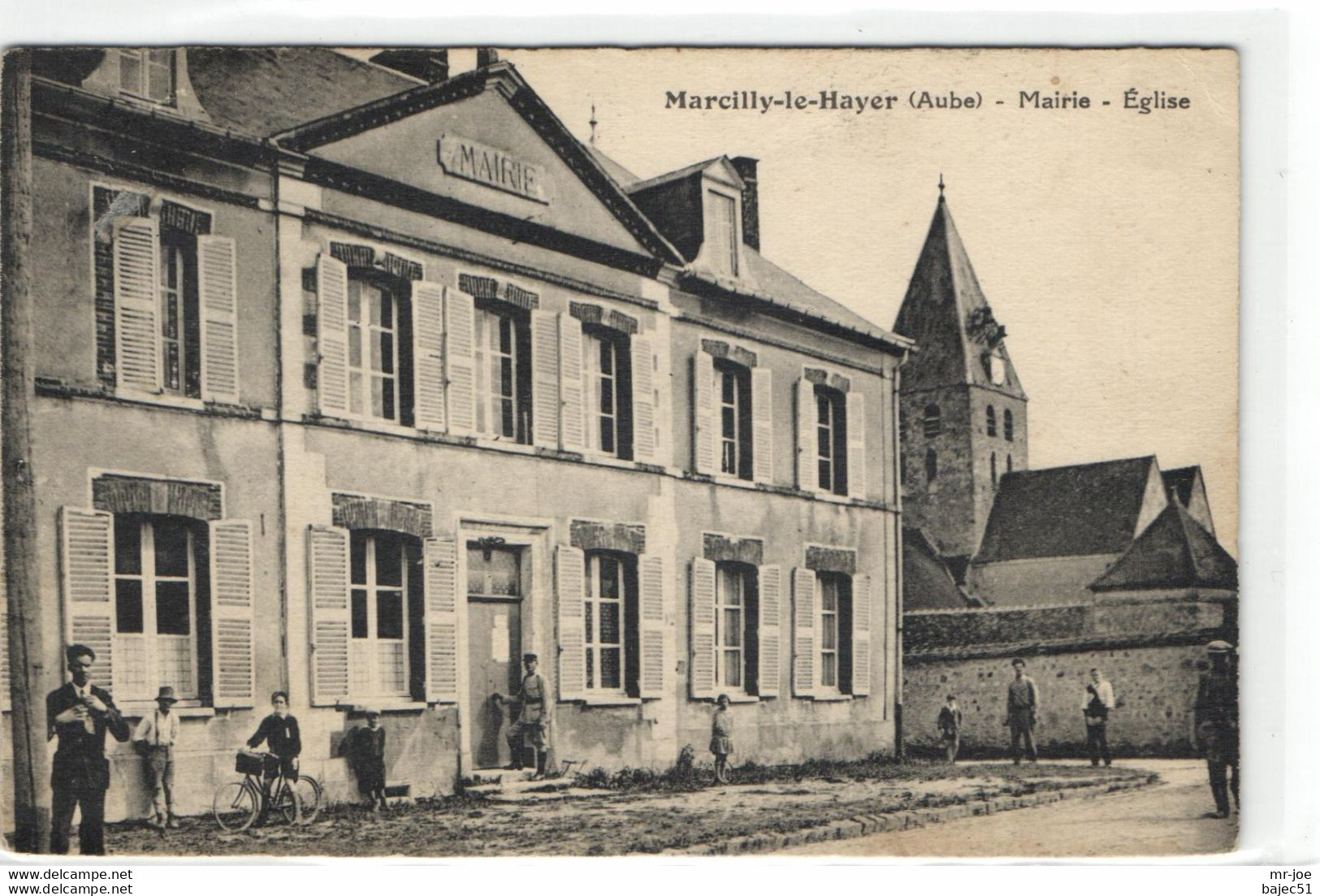 Marcilly Le Hayer - Mairie Et église - Marcilly