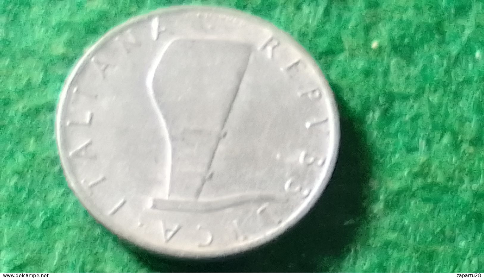 İTALYA - 1967    5 LİRE - 5 Liras