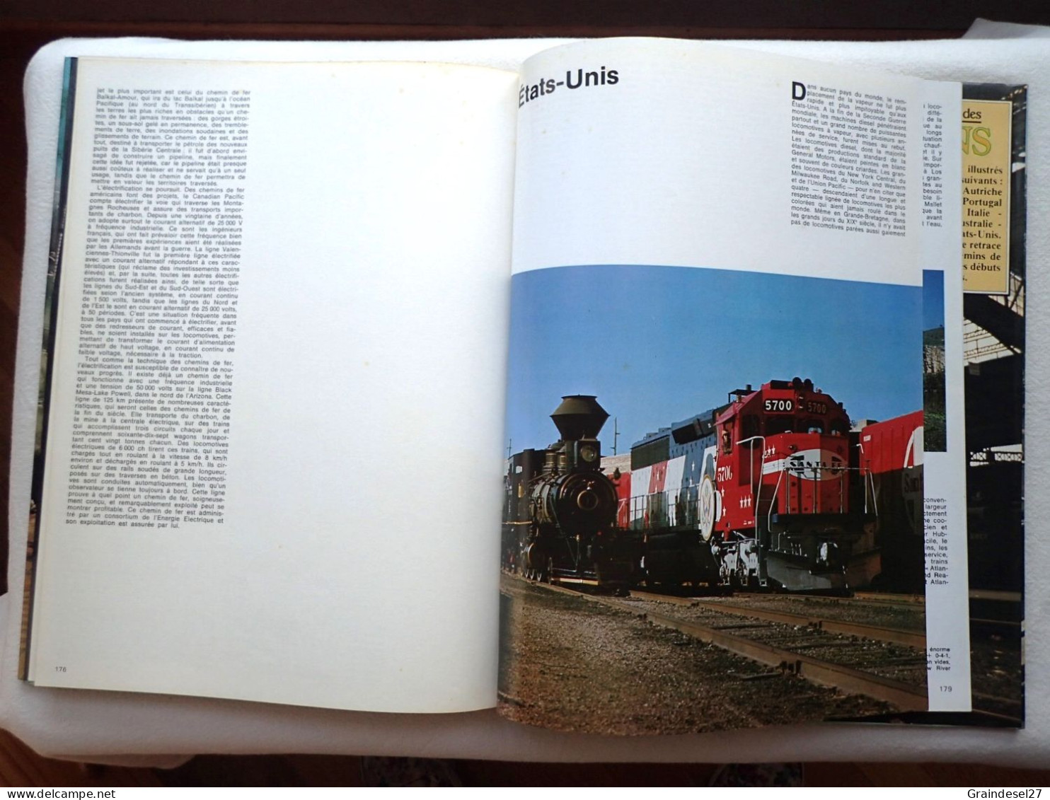 Le monde fascinant des trains de David S. Hamilton Editions Grund 1977