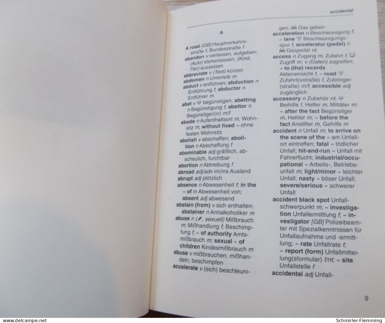 Handbuch - Wörterbuch Englisch Für Die Polizei, 282 Seiten, 1993, Aus Dem Verlag Deutsche Polizeiliteratur, II - Polizie & Militari