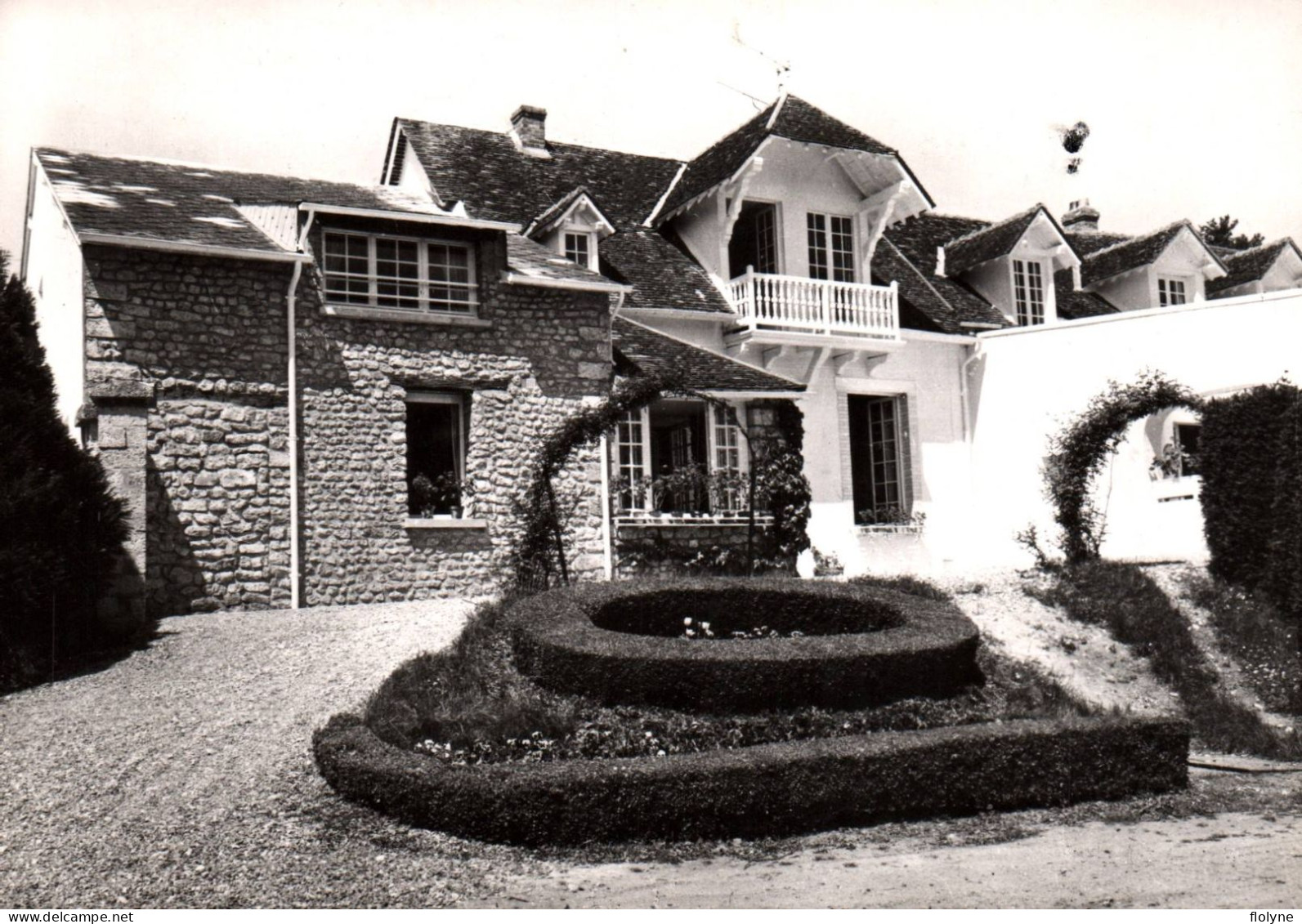 Château Landon - Résidence Du Domaine De Jallemain - Home Maison De Retraite Et De Repos - Chateau Landon