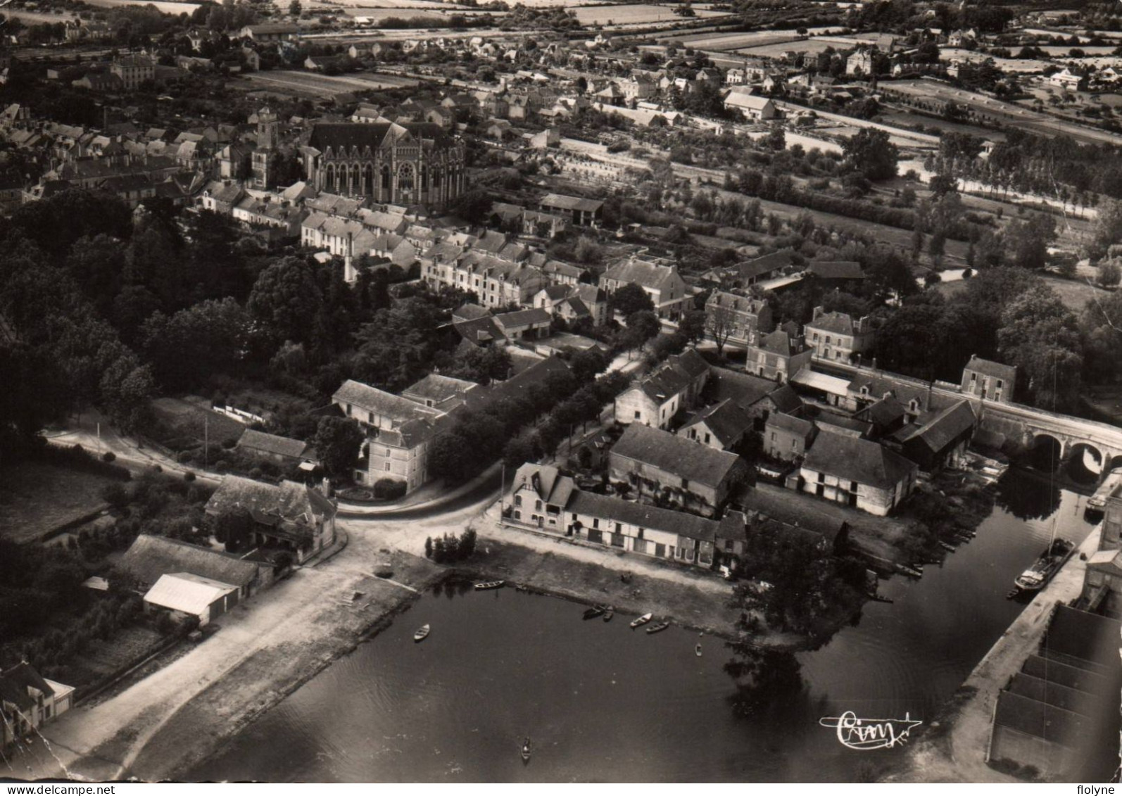 Nort Sur Erdre - Vue Aérienne Sur Le Bassin Et Le Pont Saint Georges Sur L'erdre - Nort Sur Erdre