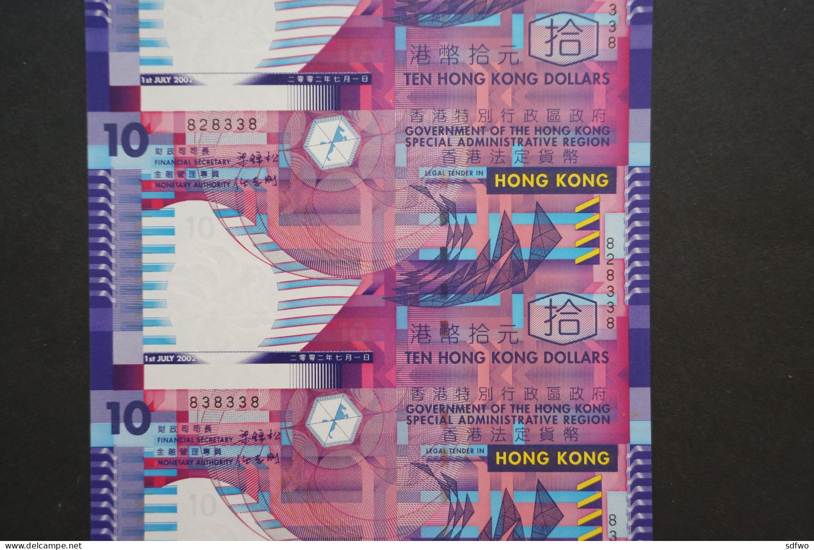 Hong Kong 2002 - New HK$10 Note Charity Collection Issue (3-in-1 Uncut Notes #818338, 828338, 838338) - UNC - Hongkong