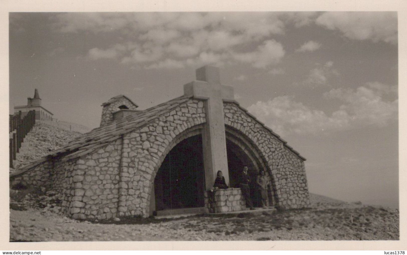 84 / MONT VENTOUX  / JOLIE PHOTO 1956 / CHAPELLE DE SAINTE CROIX / AU LOIN OBSERVATOIRE - Mazan