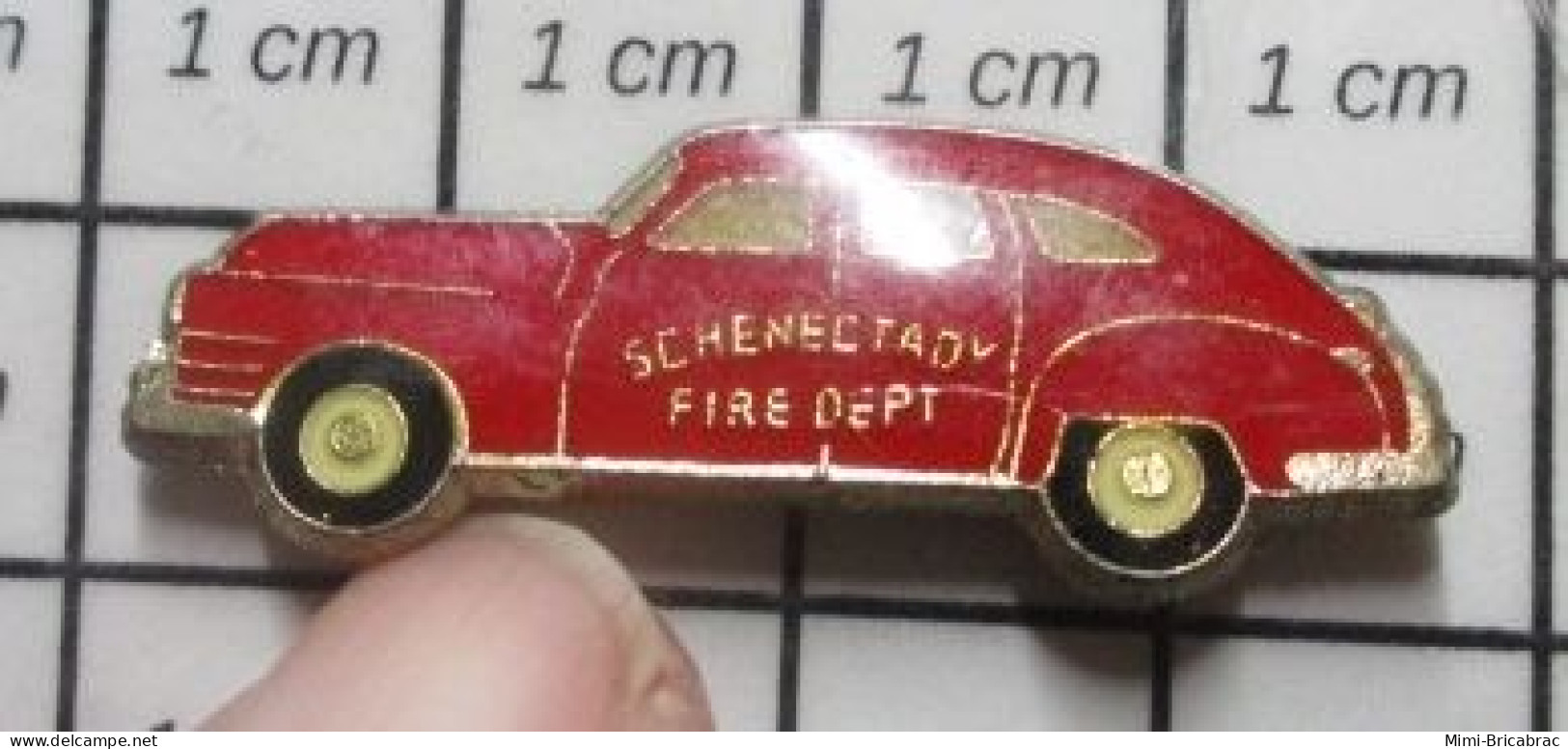 1316B Pin's Pins / Beau Et Rare / THEME : POMPIERS / GROSSE VOITURE DU CHEF DES POMPIERS SCHENECTADY FIRE DEPT - Pompiers