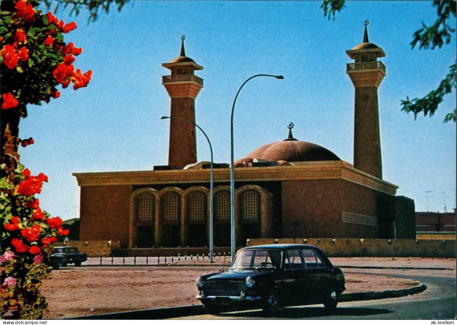 Postcard Kuwait-Stadt الكويت Fahad Salem Mosque الكويت 1976 - Koweït