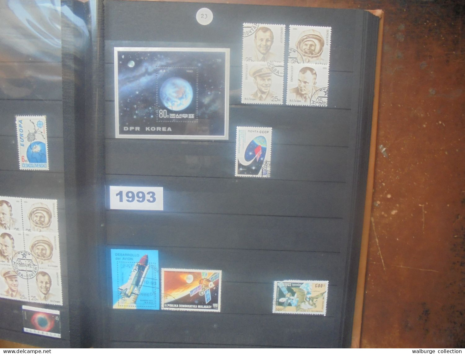 THEME ESPACE-COSMOS SUPERBE ALBUM TIMBRES+BLOCS. A SAISIR ! (4300) 2 KILOS 200 (PAS D'OFFRES INFERIEURES !!!)