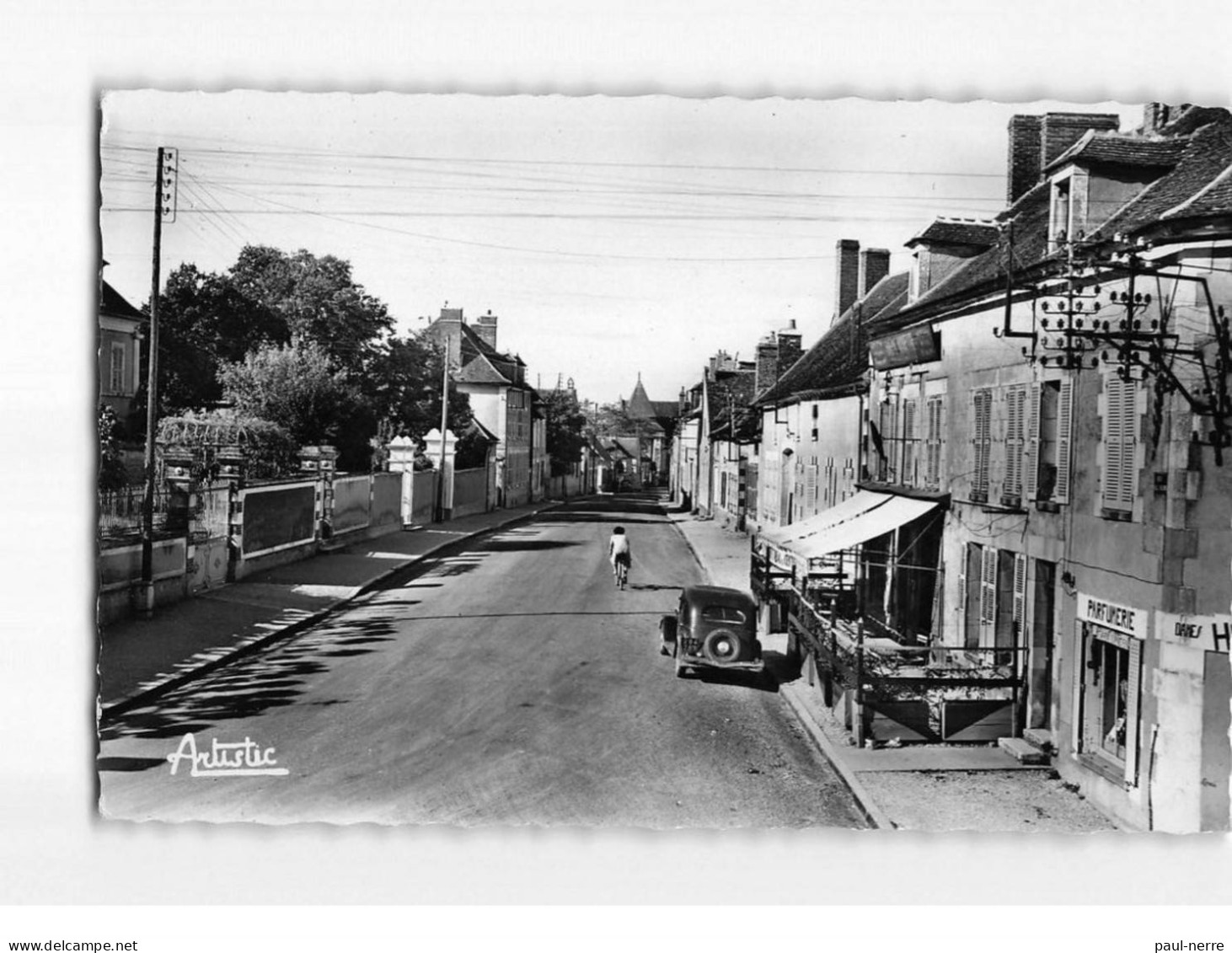 HERY : Rue Charles-Roland - Très Bon état - Hery