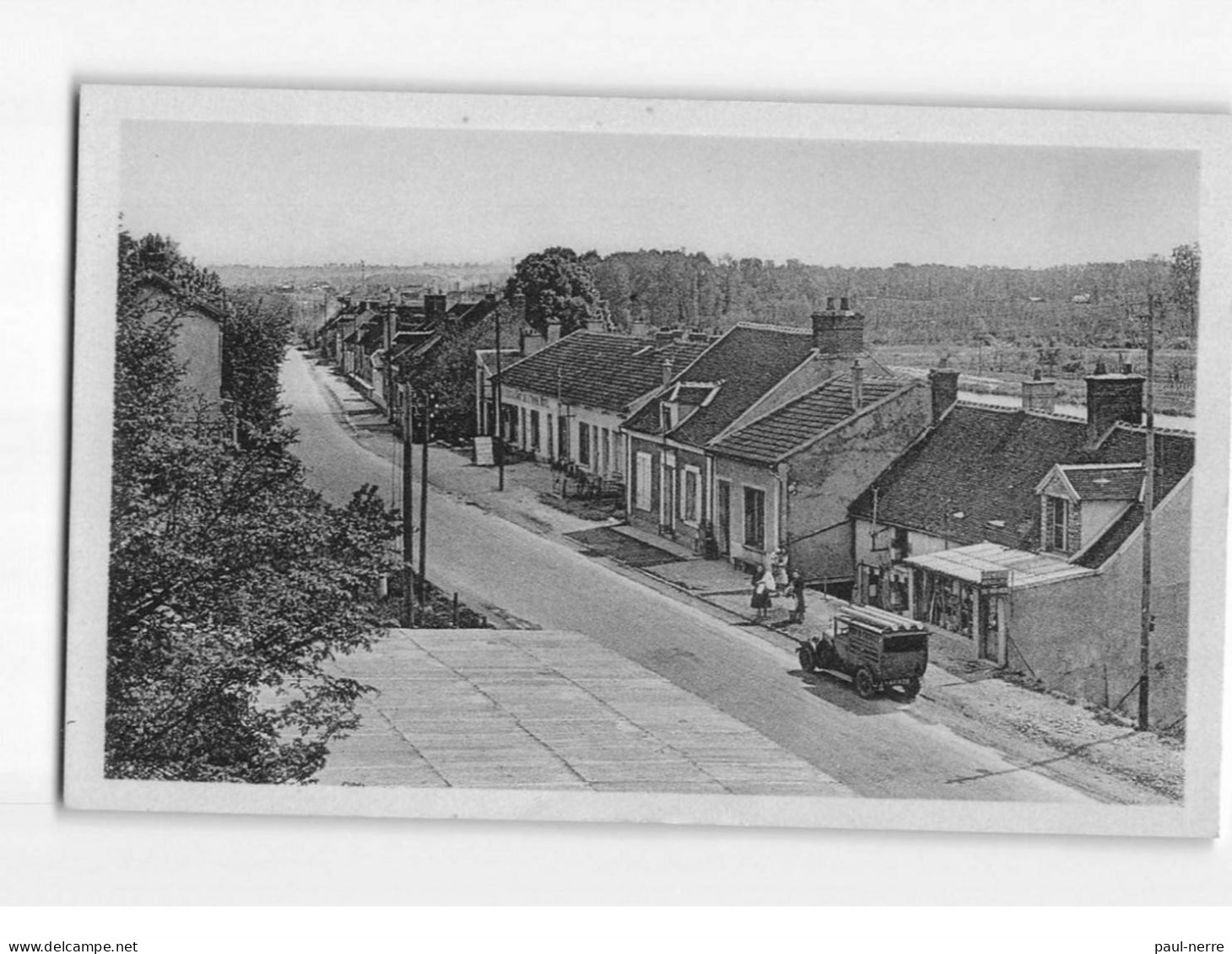 LAROCHE ST CYDROINE : Hôtel De L'Yonne Et Sortie Vers Migennes - Très Bon état - Laroche Saint Cydroine