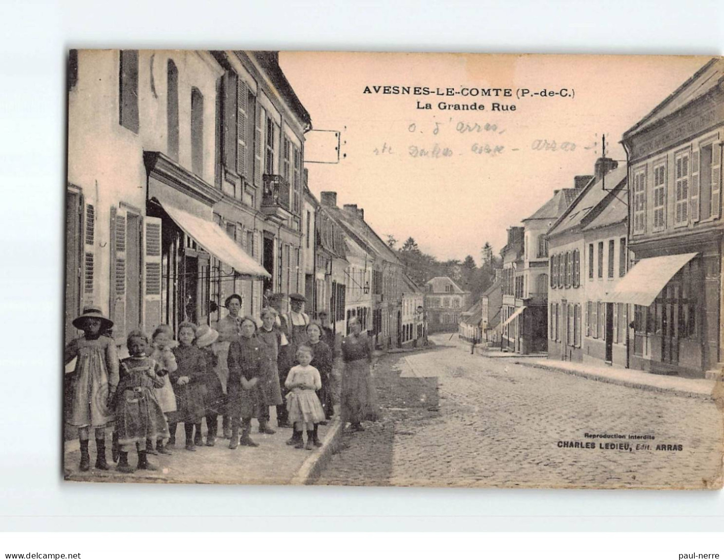 AVESNES LE COMTE : Grande Rue - état - Avesnes Le Comte