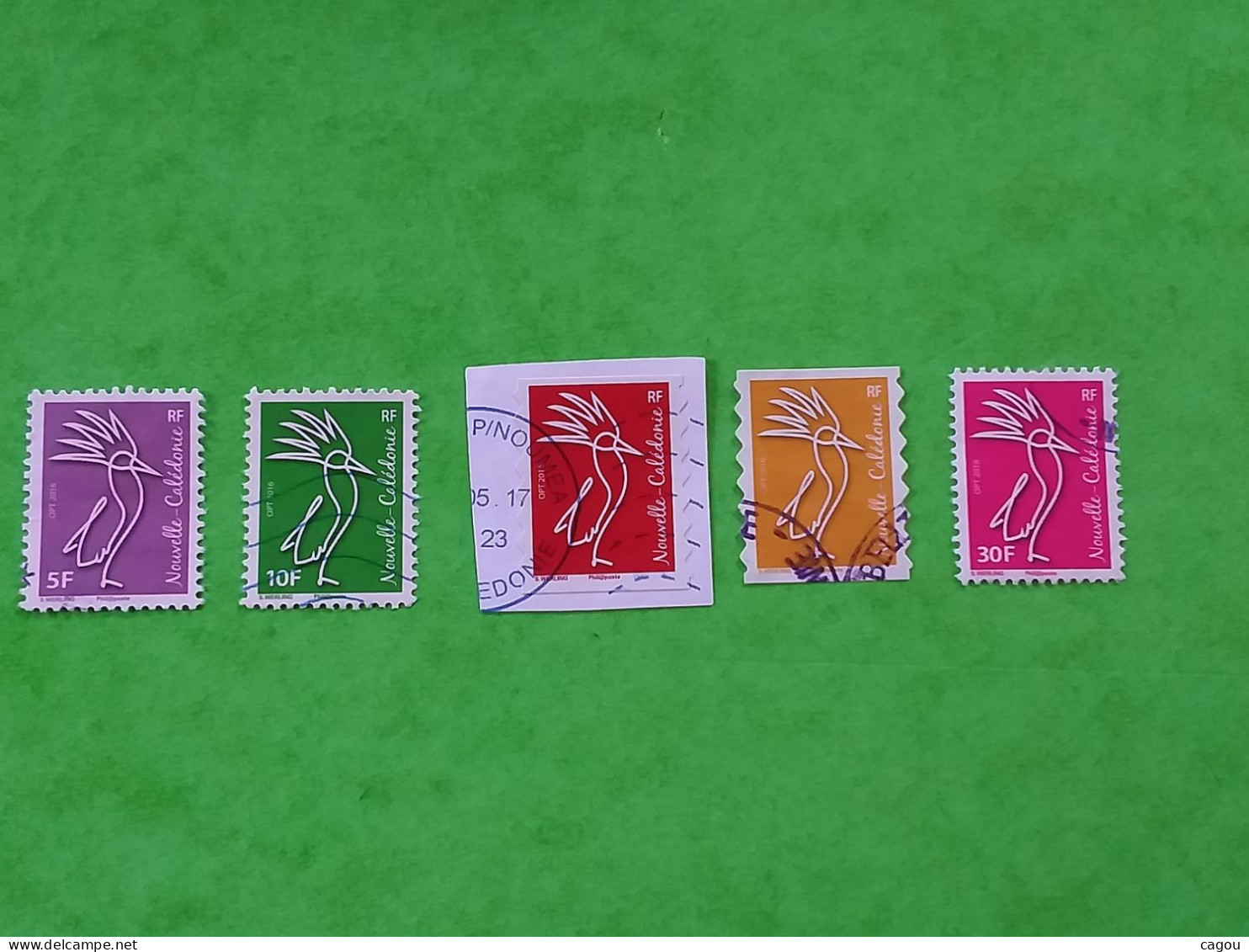 LOT DE 5 TIMBRES OBLITÉRÉS TYPE CAGOU DONT 1 SUR FRAGMENT N°1286/87/89/90 MILLÉSIME 2016 N° 1330 MILLÉSIME 2018 - Used Stamps