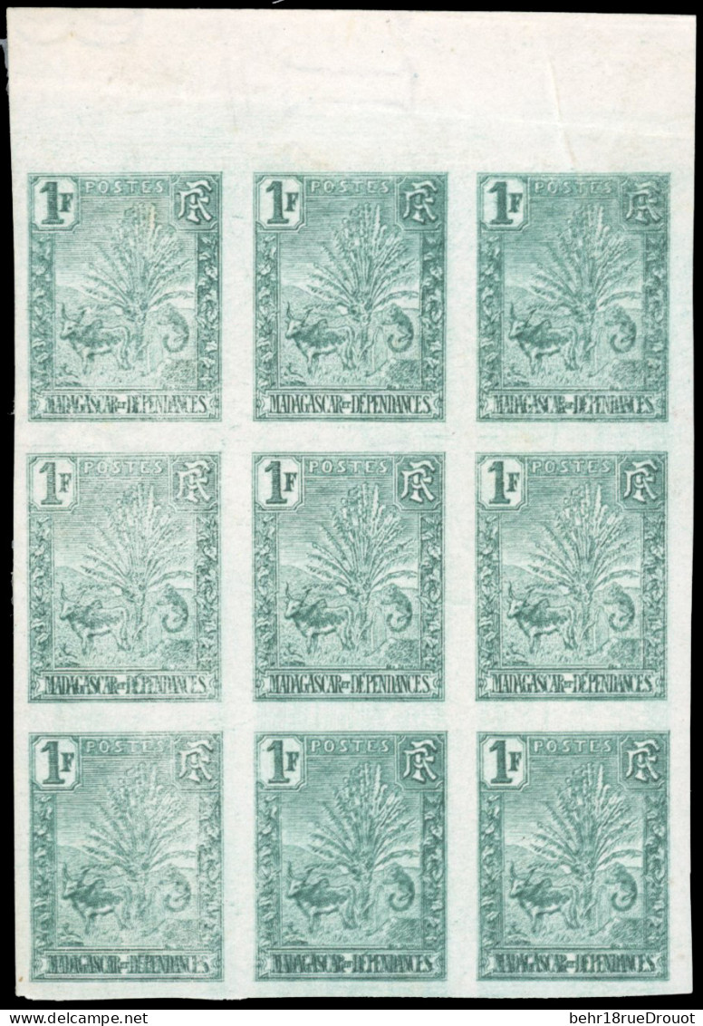 ** 75 -- 1F. Vert. Bloc De 9. ND. Impression Double Sur Les 3 Timbres Du Bas. Haut De Feuille. - Sonstige & Ohne Zuordnung