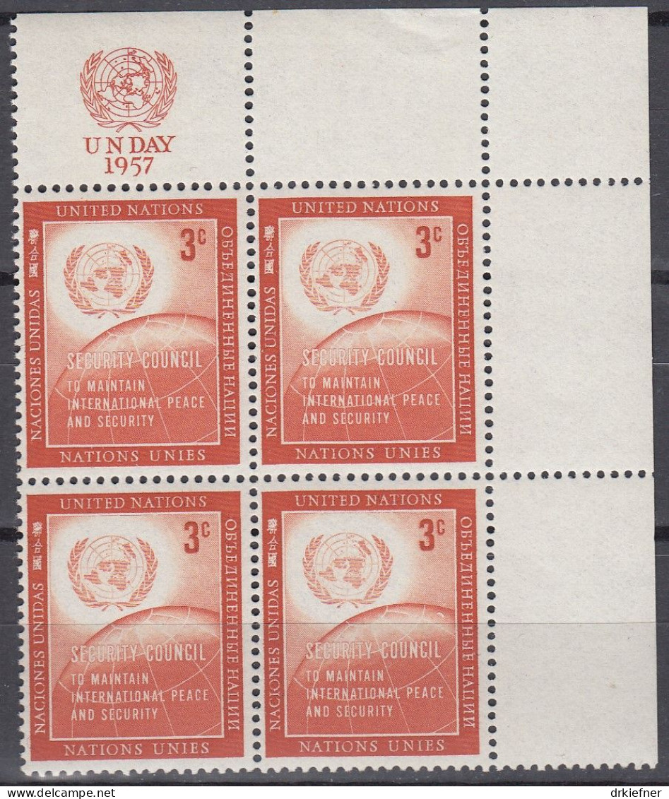 UNO NEW YORK 62, Postfrisch **, 4erBlock Mit Randzierfeld, Tag Der UNO, 1957 - Unused Stamps