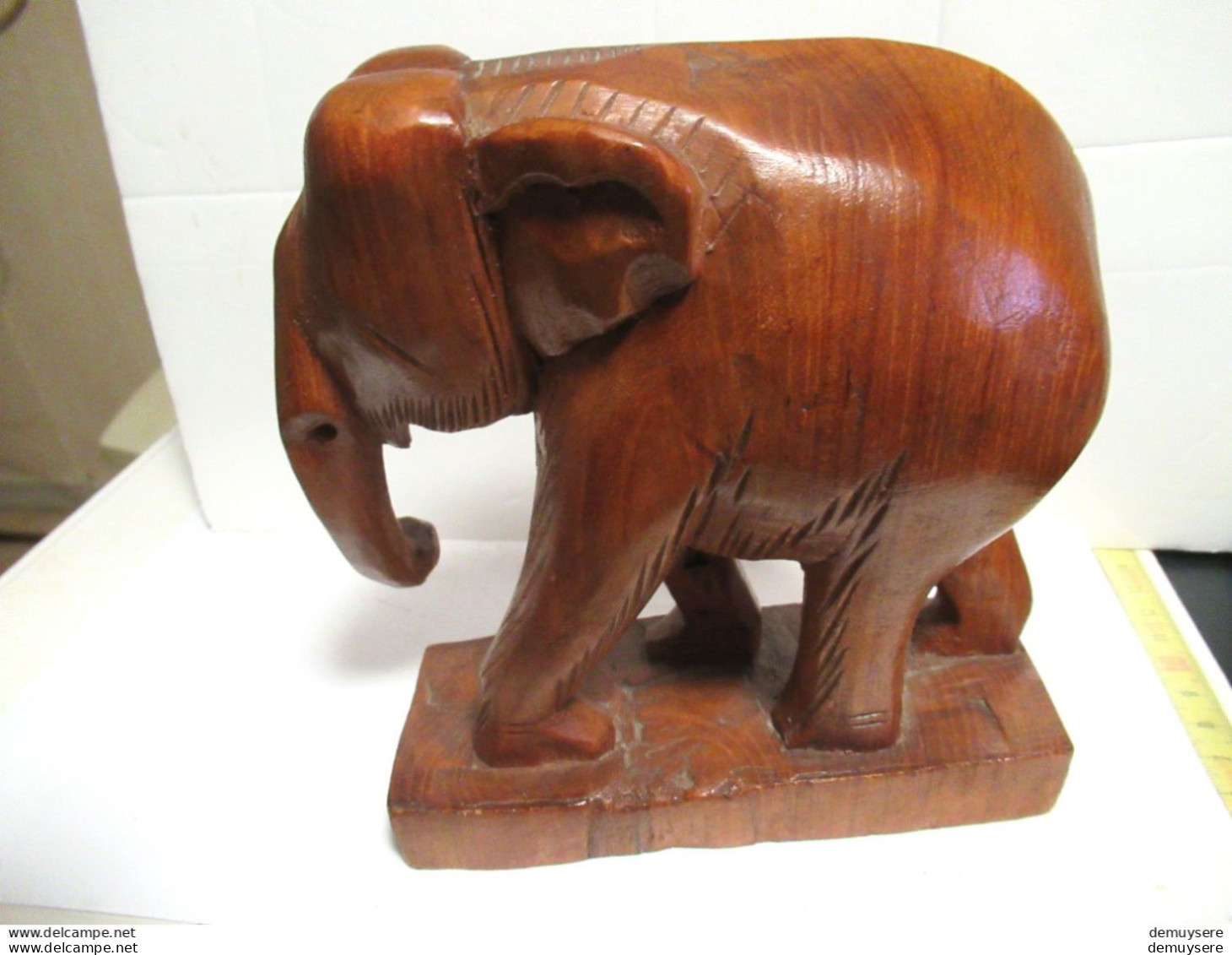 LADE  600 - Houten Olifant - éléphant En Bois - 15 X 15 Cm - 480 Gram - Holz