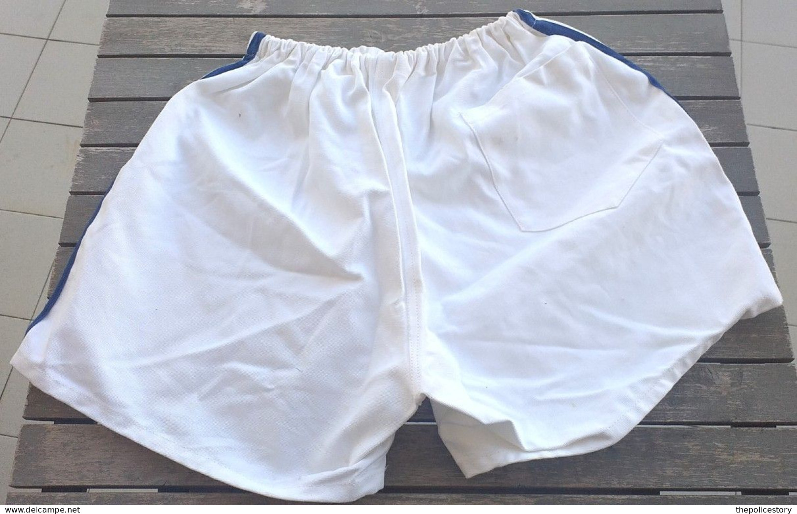 Pantaloncini Corti Tenuta Sportiva Marina Militare 1989 Etichettati Mai Usati - Uniforms