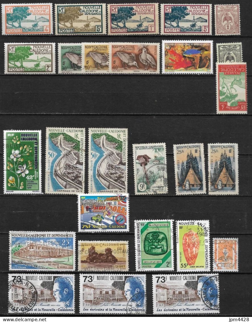 Nouvelle Calédonie Et Andorre Lot De 50 Timbres Neufs ** Et Oblitérés Détail Dans Descriptif >>>>>>>>>>>>>>>> - Collections, Lots & Series