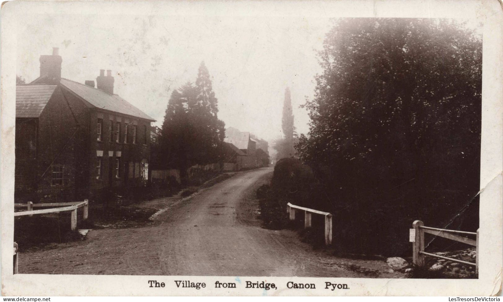 ANGLETERRE - Canon Pyon - The Village From Bridge - Carte Postale Ancienne - Herefordshire