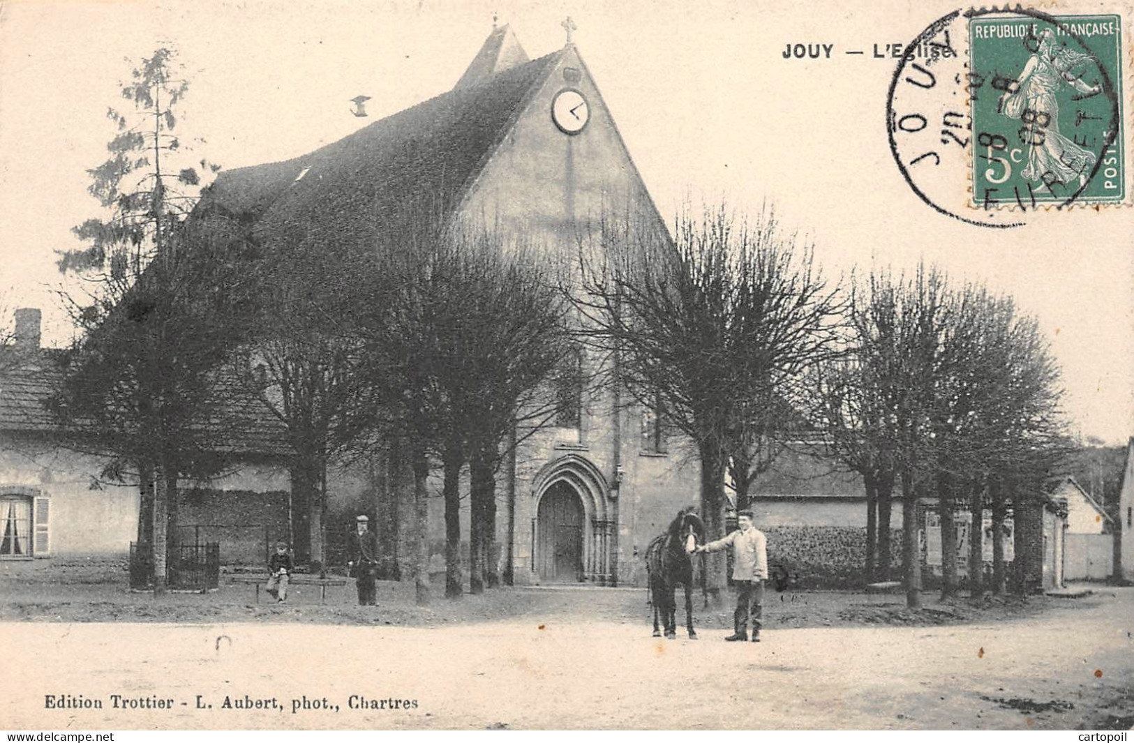 28 - JOUY - L'Eglise Animée - Jouy