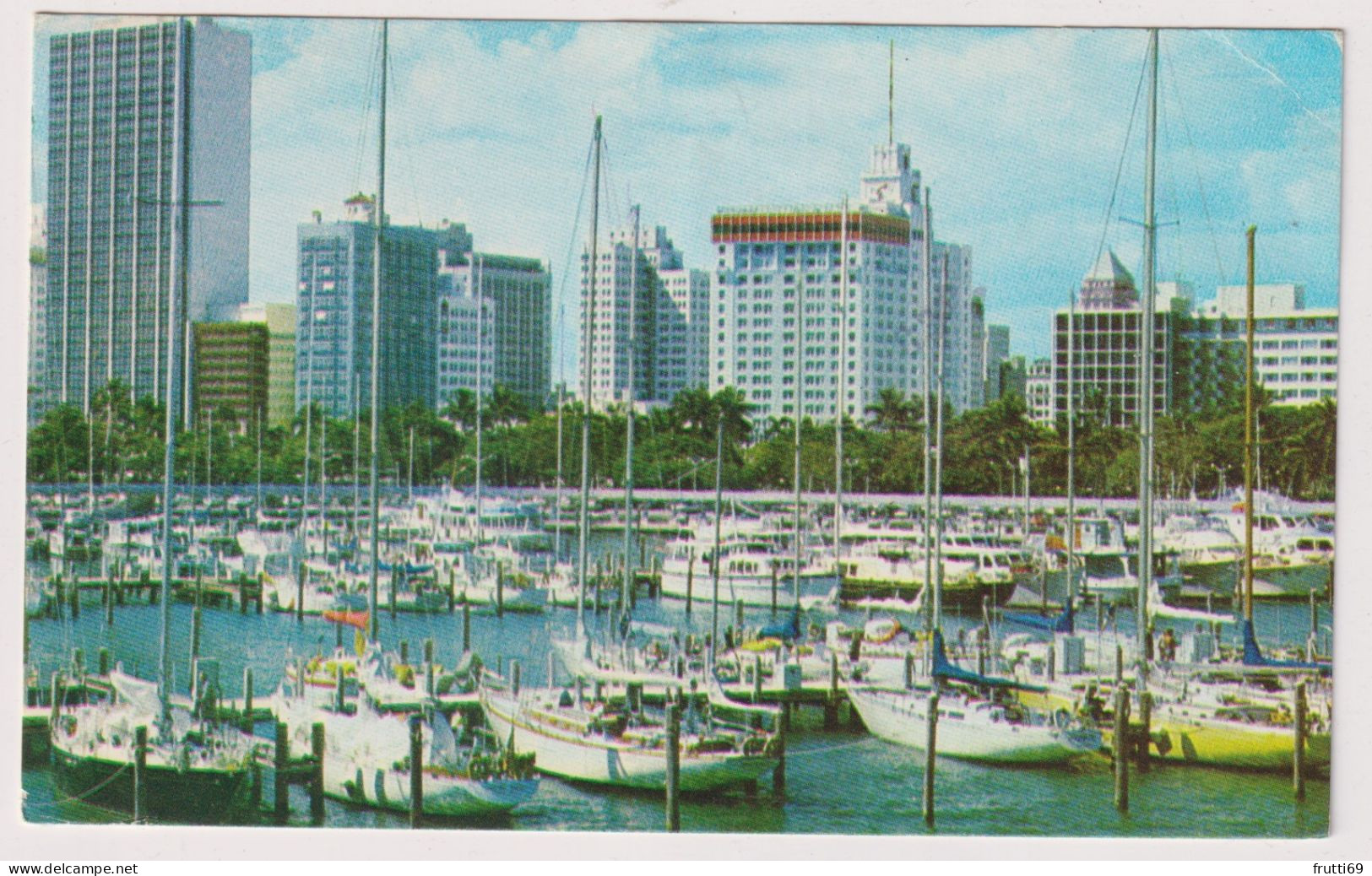 AK 197960 USA - Florida - Miami - New Miami Marina - Miami