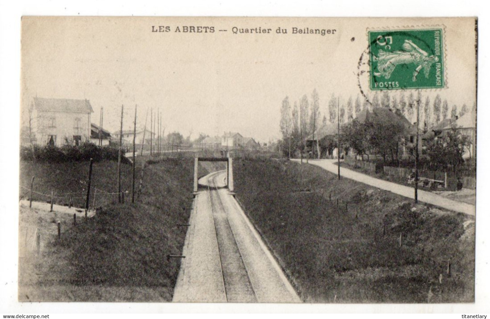 LES ABRETS - 38 - Isère - Le Quartier Du Bellanger (rails) - Les Abrets