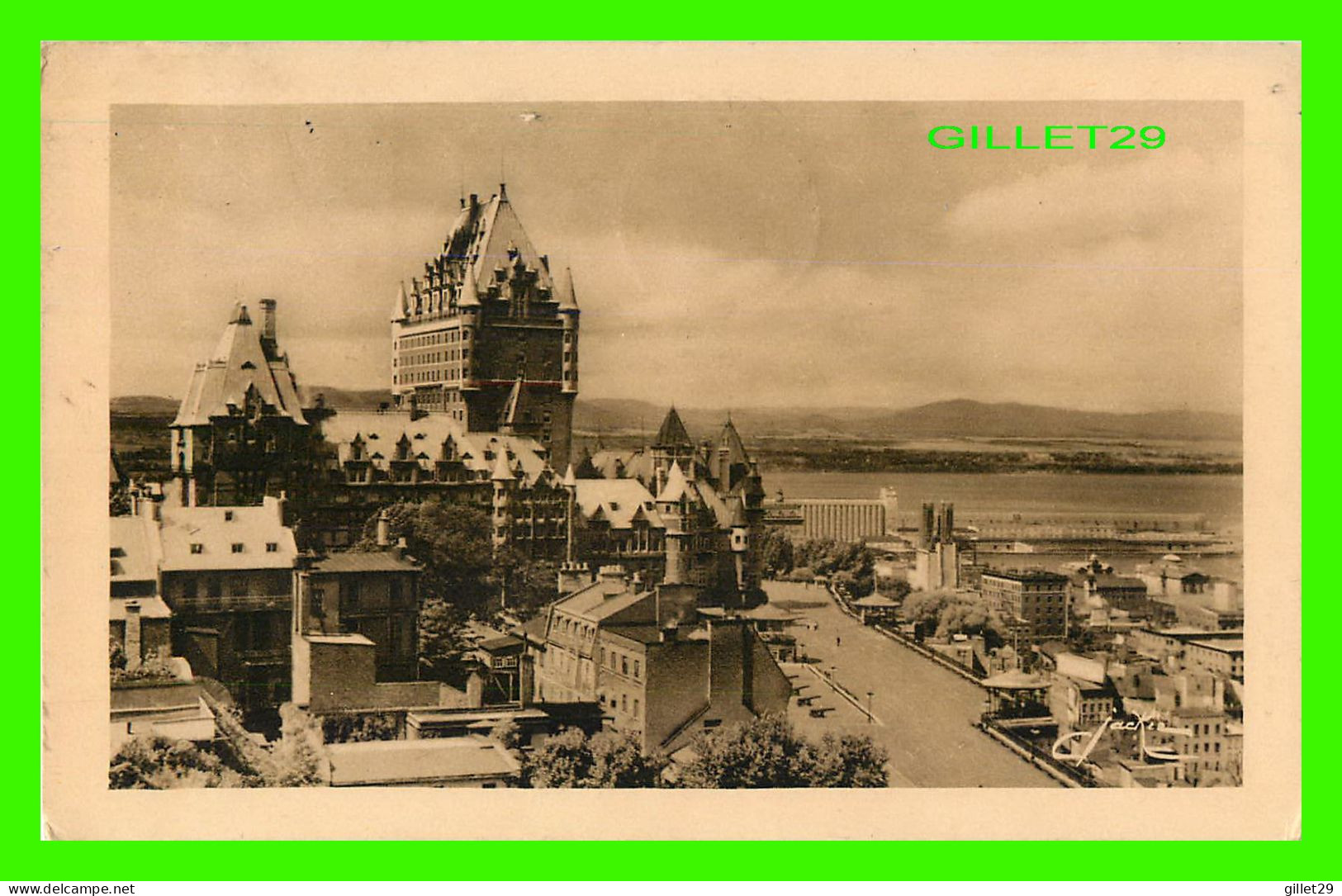 QUÉBEC - PANORAMA SUR LE CHÂTEAU FRONTENAC, LE ST LAURENT ET LES LAURENTIDES - CIRCULÉE EN 1939 - ÉDIT, D'ART JACKIE - Québec - Château Frontenac