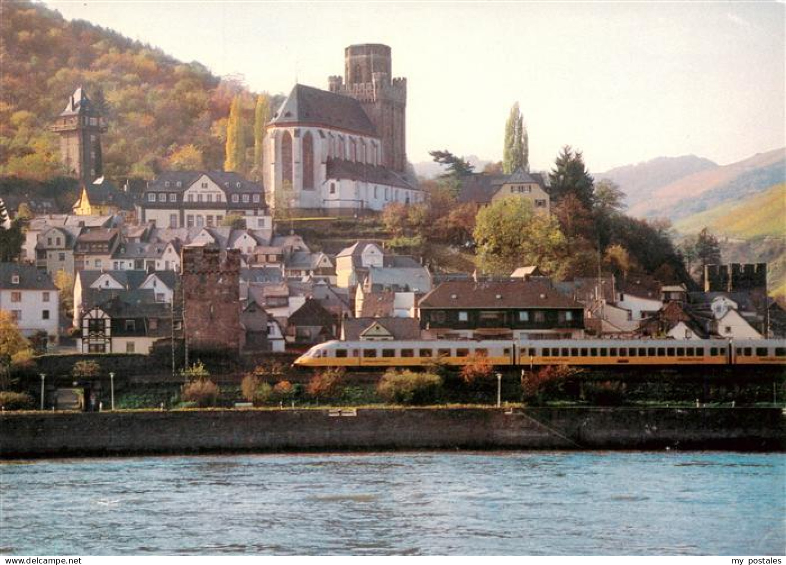 73952681 Oberwesel_Rhein Panorama Schloss Kirche - Oberwesel