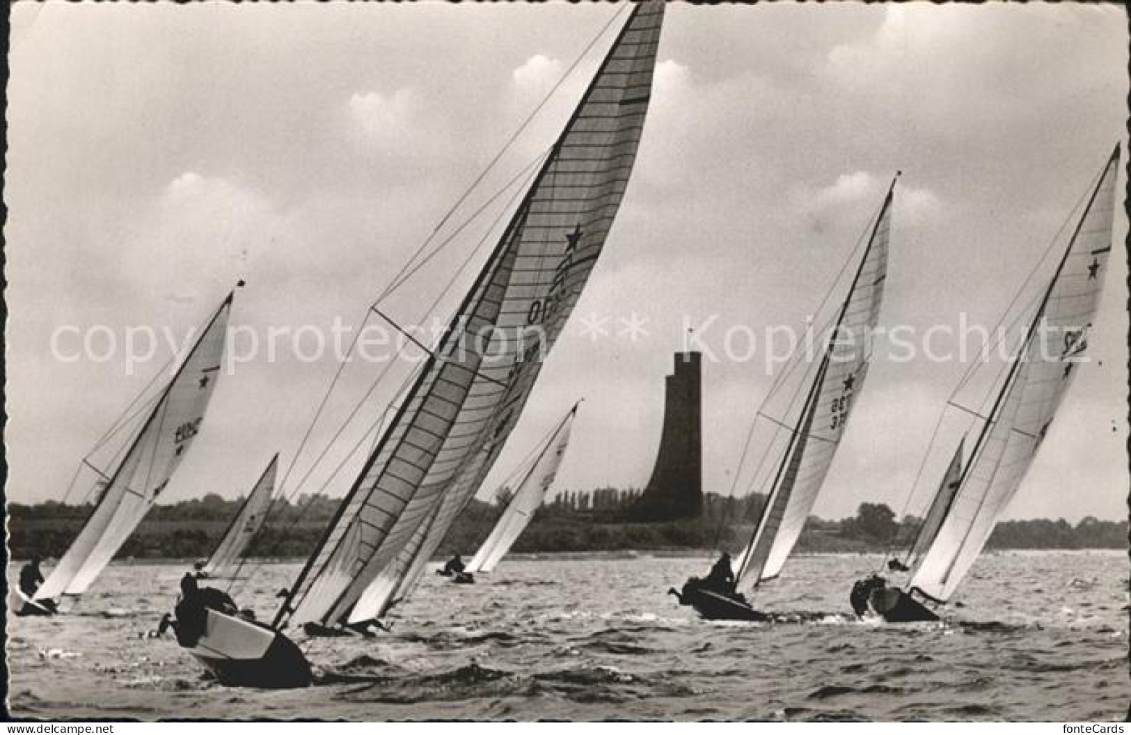 71977526 Segeln Segelregatta Laboe   - Vela