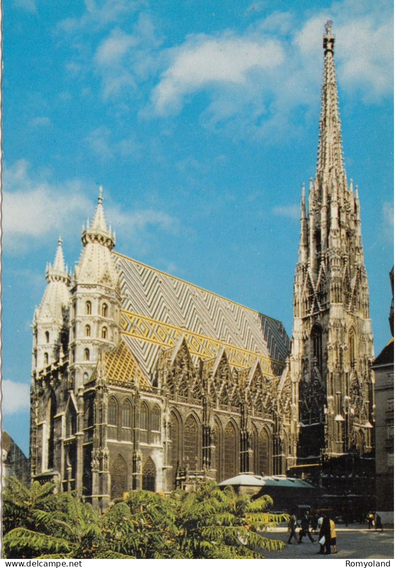 CARTOLINA  VIENNA,AUSTRIA-DUOMO DI SANTO STEFANO-BOLLO STACCATO,VIAGGIATA - Kirchen