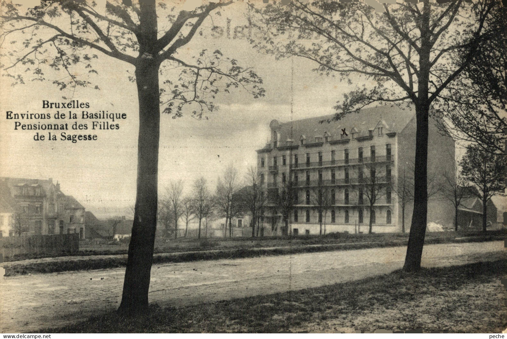 N°110251 -cpa Bruxelles -pensionnat Des Filles De La Sagesse- - Enseignement, Ecoles Et Universités