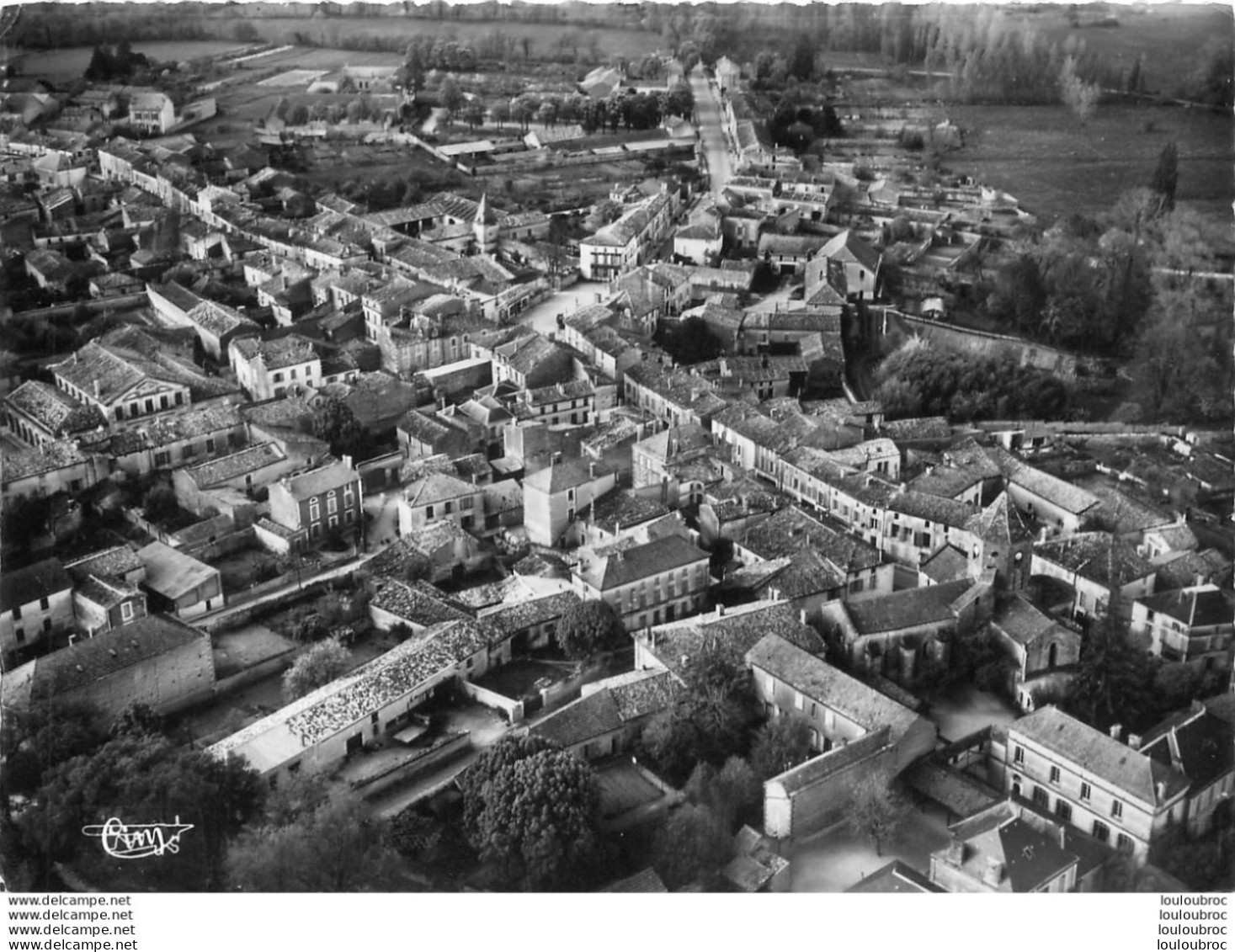 ROUILLAC VUE AERIENNE SUR LE CENTRE DE LA VILLE - Rouillac