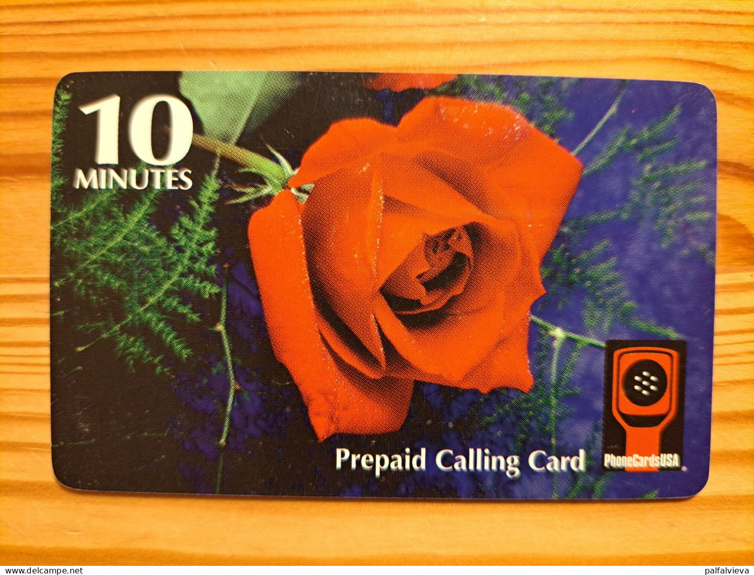 Prepaid Phonecard USA, TelTrust, PhoneCardsUSA - Flower, Rose 300 Ex. - Autres & Non Classés