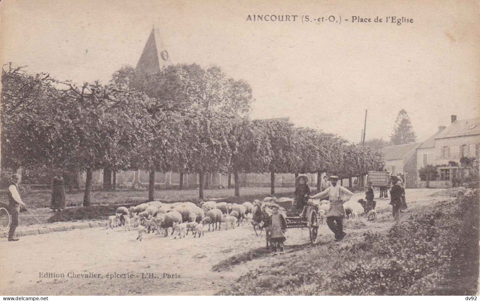 VAL D OISE AINCOURT PLACE DE L EGLISE - Aincourt