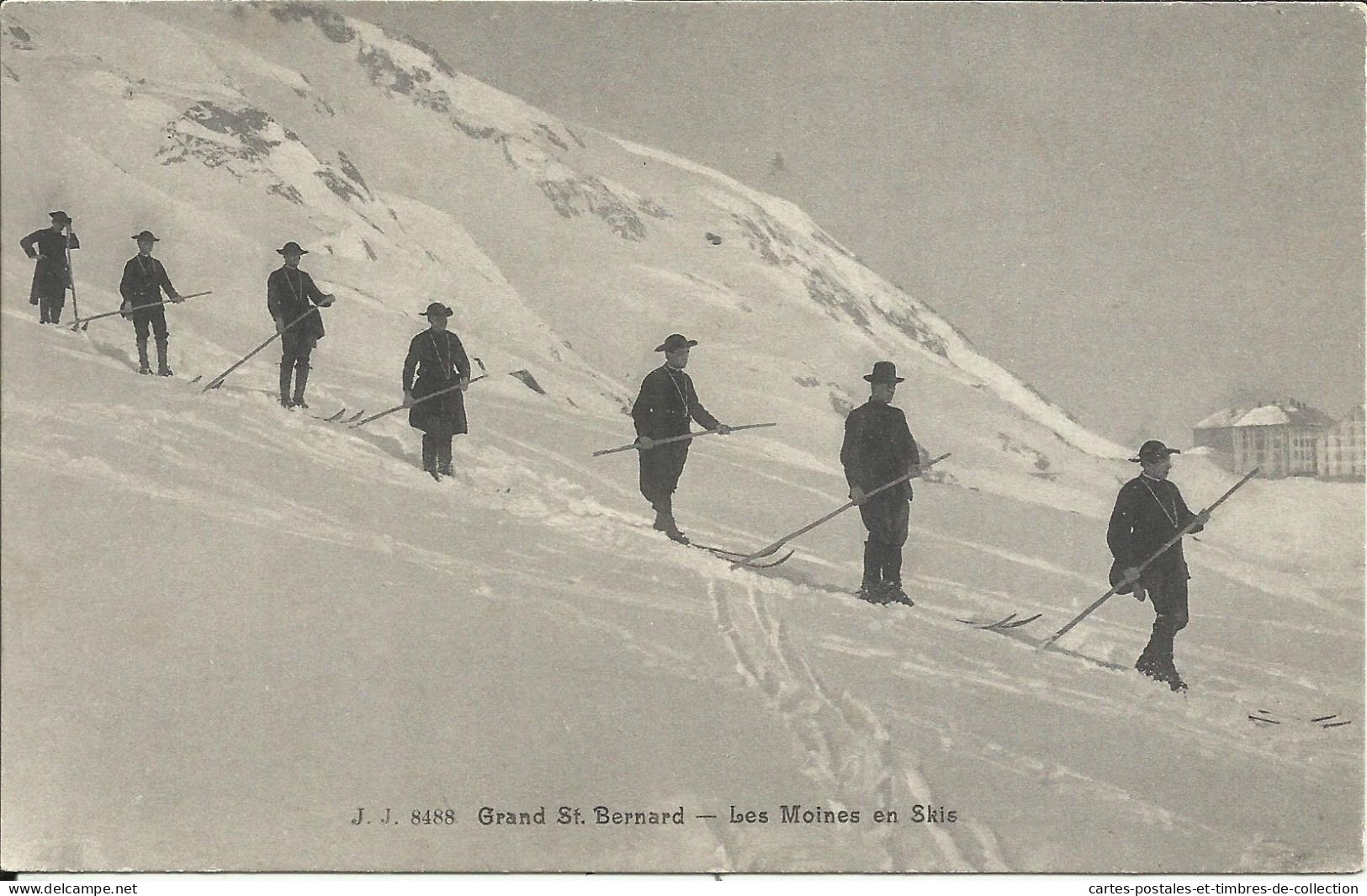 Grand Saint Bernard , Les Moines En Skis , µ - Bourg-Saint-Pierre 