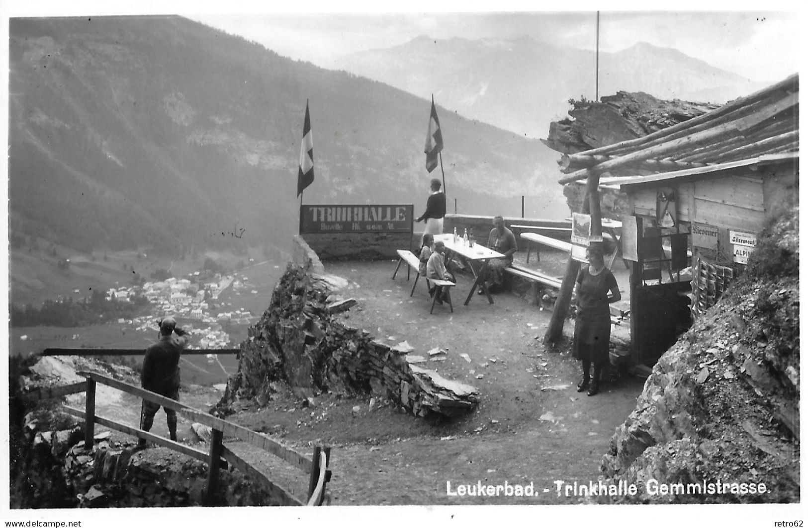 LEUKERBAD ► Trinkhalle Ch.Lehner An Der Gemmistrasse Mit Touristen, Seltene Fotokarte Anno 1941 - Loèche-les-Bains