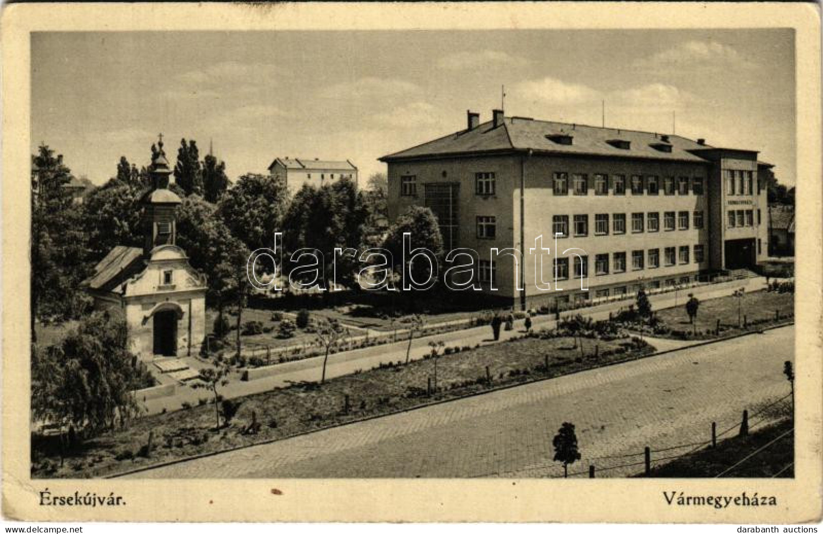 T2/T3 1940 Érsekújvár, Nové Zámky; Vármegyeház, Szent Anna Kápolna. Peczár Károly Kiadása / County Hall, Chapel (EK) - Unclassified