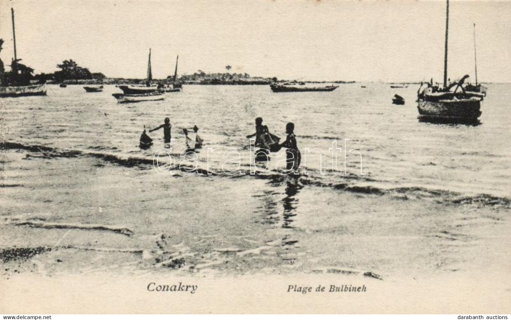 ** T1/T2 Conakry, Plage De Bulbineh / Beach, Sailboats - Non Classés