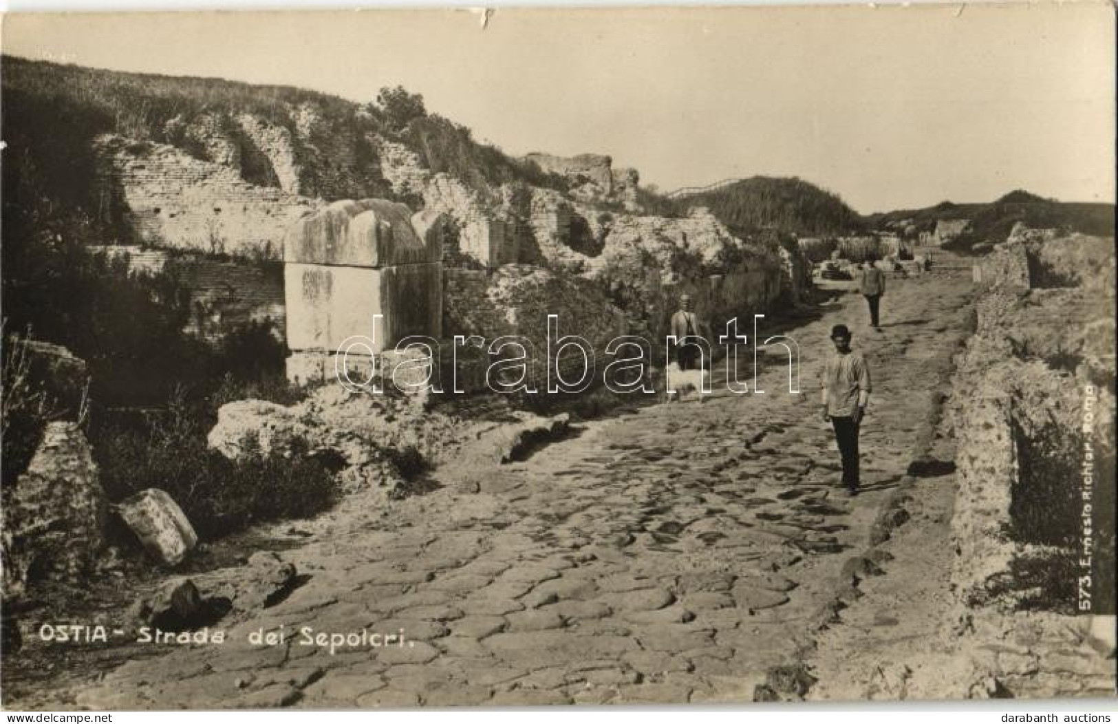 ** T2 Ostia, Strada Dei Sepolcri / Road, Ruins - Zonder Classificatie