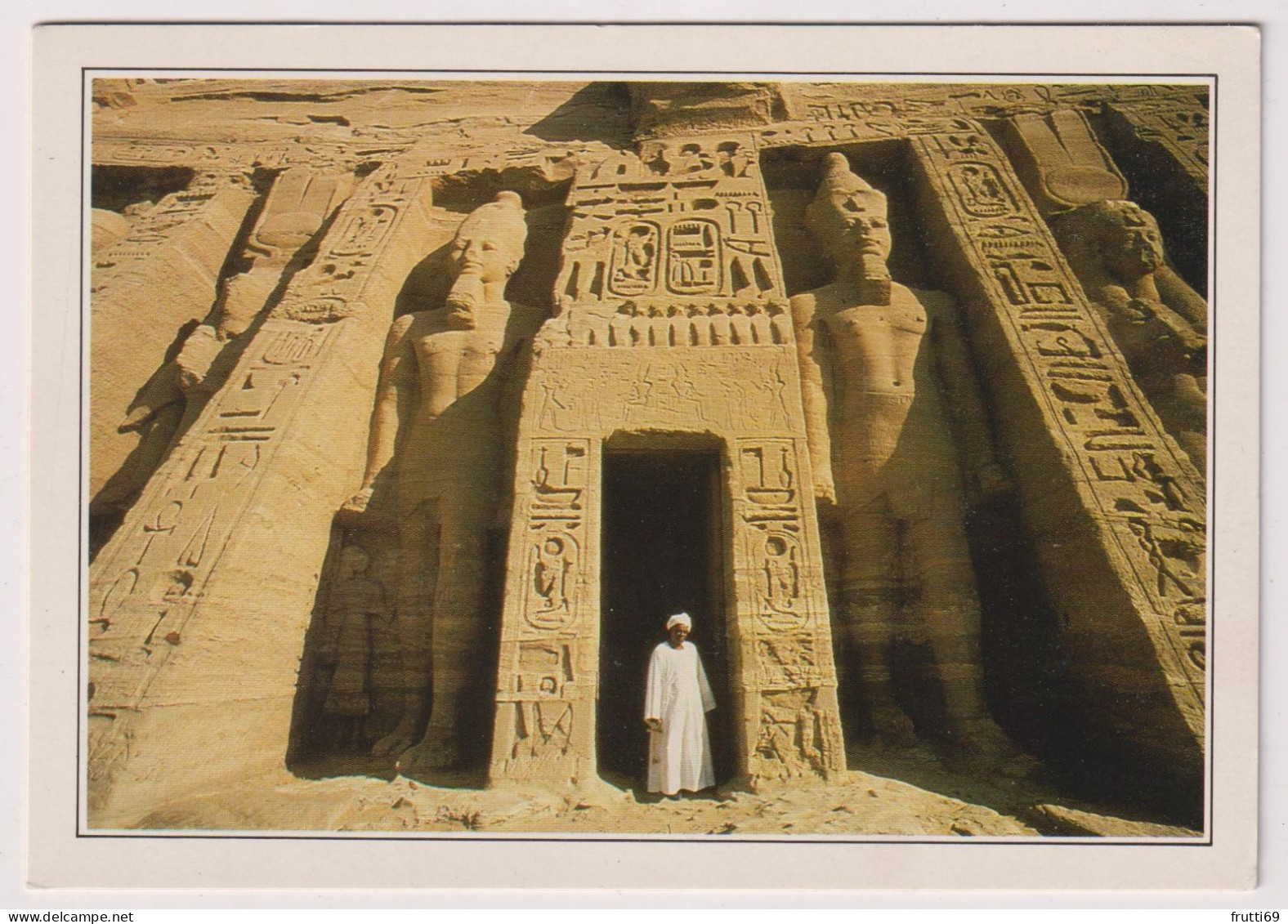 AK 198133 EGYPT - Abu Simbel - Le Temple De Nefertari - Tempels Van Aboe Simbel