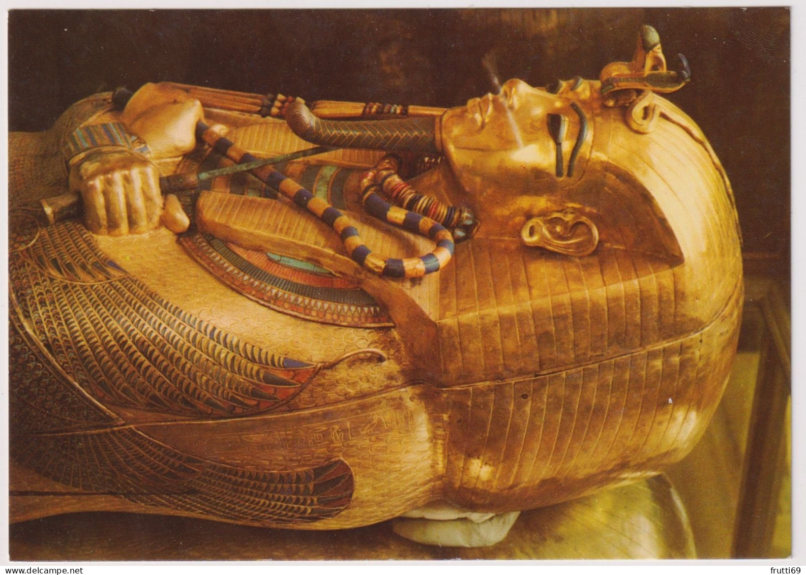 AK 198144 EGYPT - Cairo - Cairo Egyptian Museum - Tut Ankh Amun's Treasures - Second Coffin - Museos