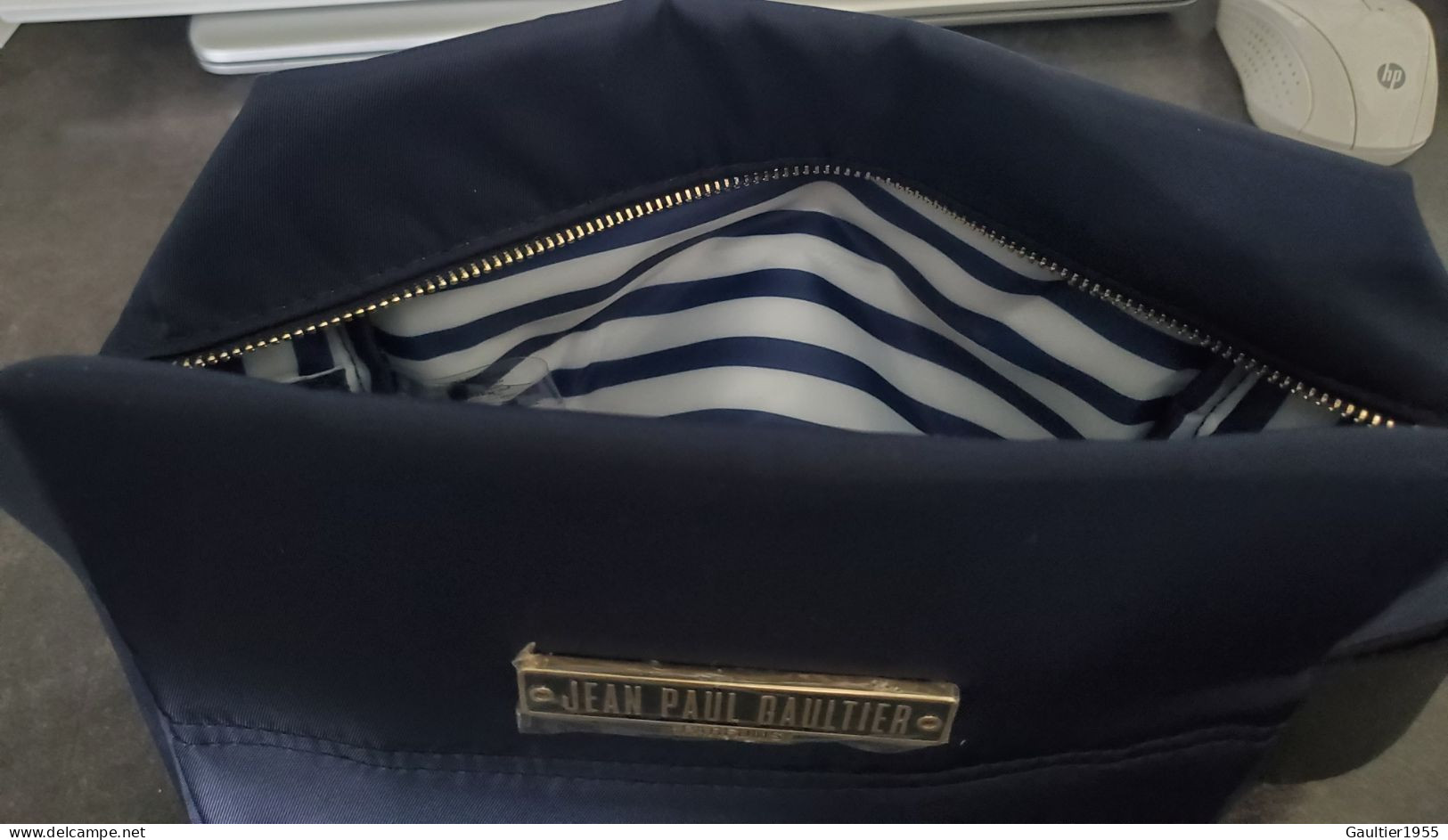 Trousse De Toilette Jean Paul Gaultier Neuve - Materiale Di Profumeria