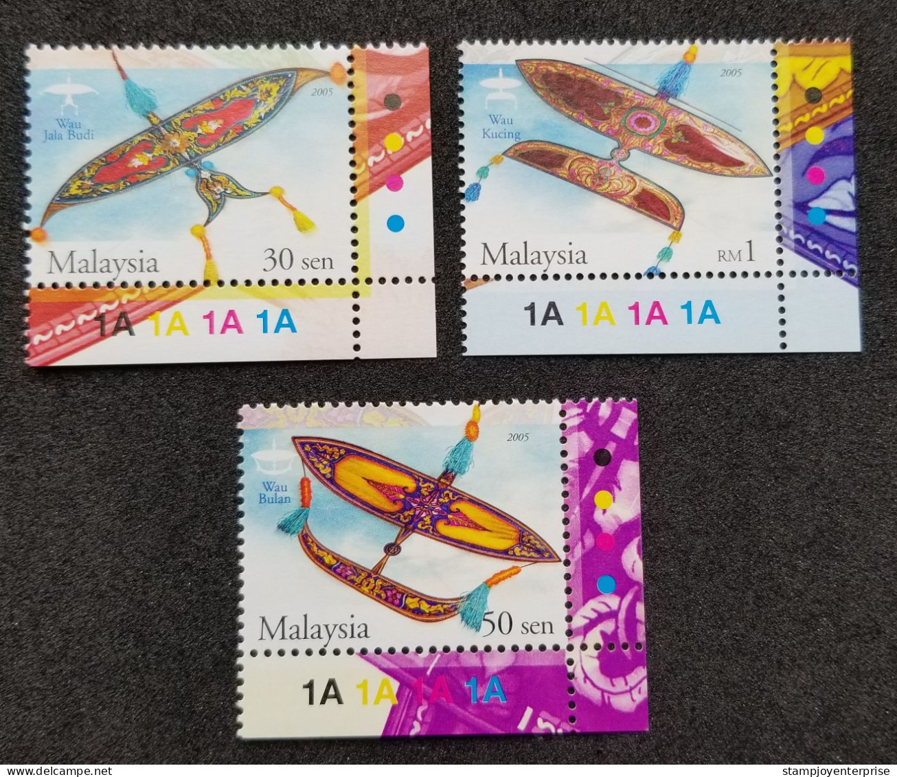 Malaysia Traditional Kites 2005 Kite Art Culture Games (stamp Color) MNH - Malaysia (1964-...)