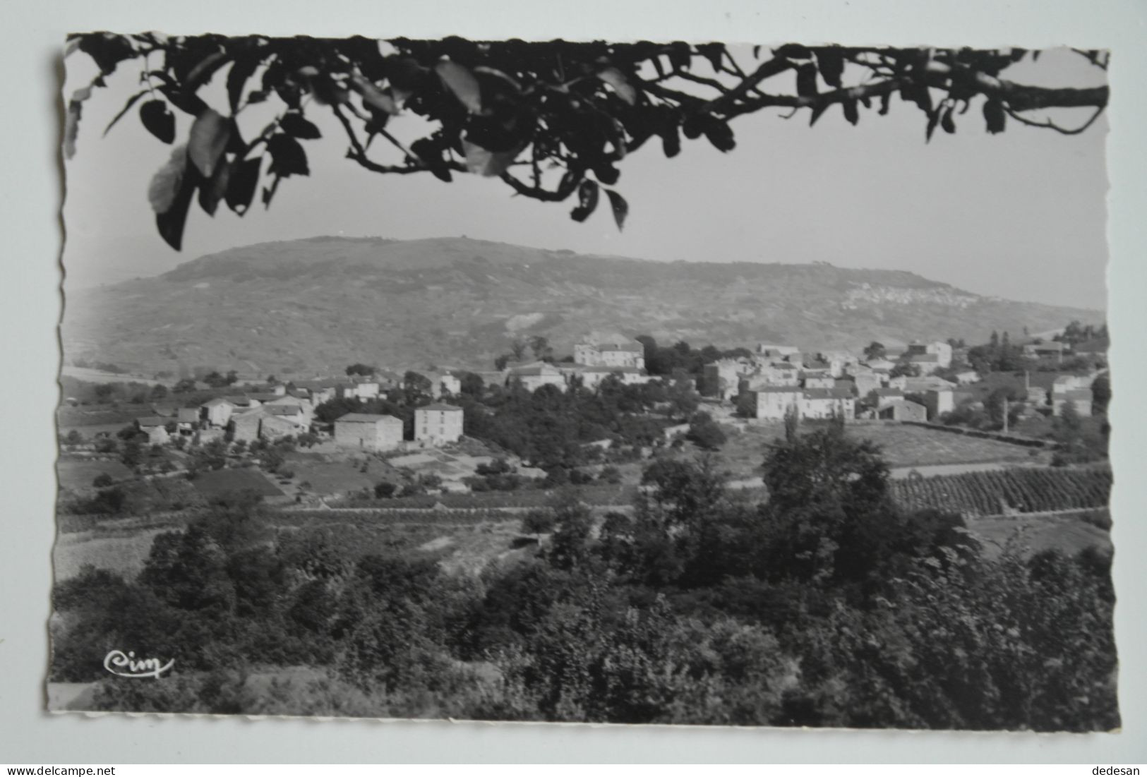 Cpsm Petit Format Environs De Vic Le Comte Le Village De Lachaux - NOV54 - Vic Le Comte