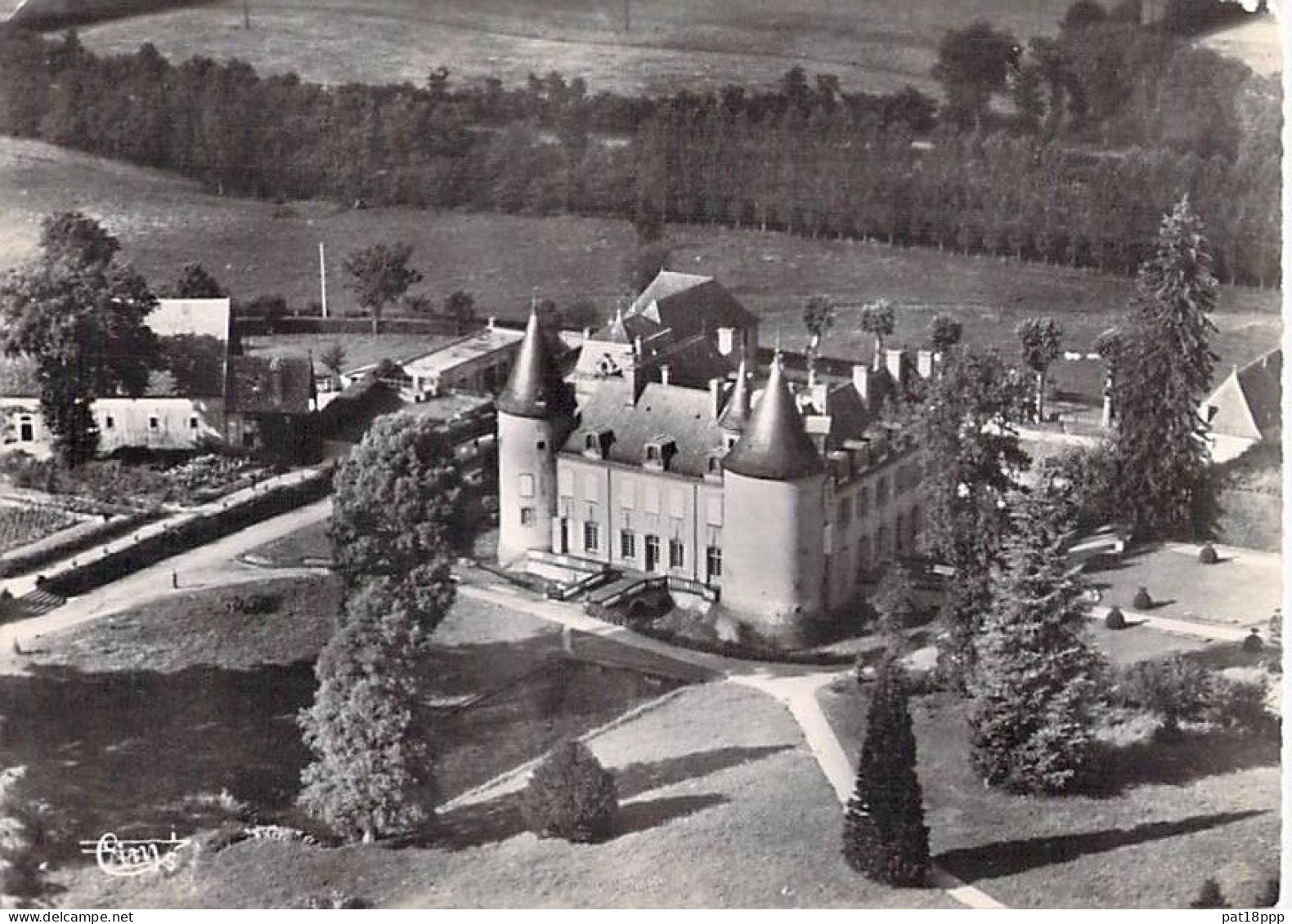 FRANCE - CPSM CHATEAUX de VILLAGES (- 6.000 h)  Lot de 15 cartes (n° 1) Dentelées Grand Format Noir et Blanc - BON ETAT