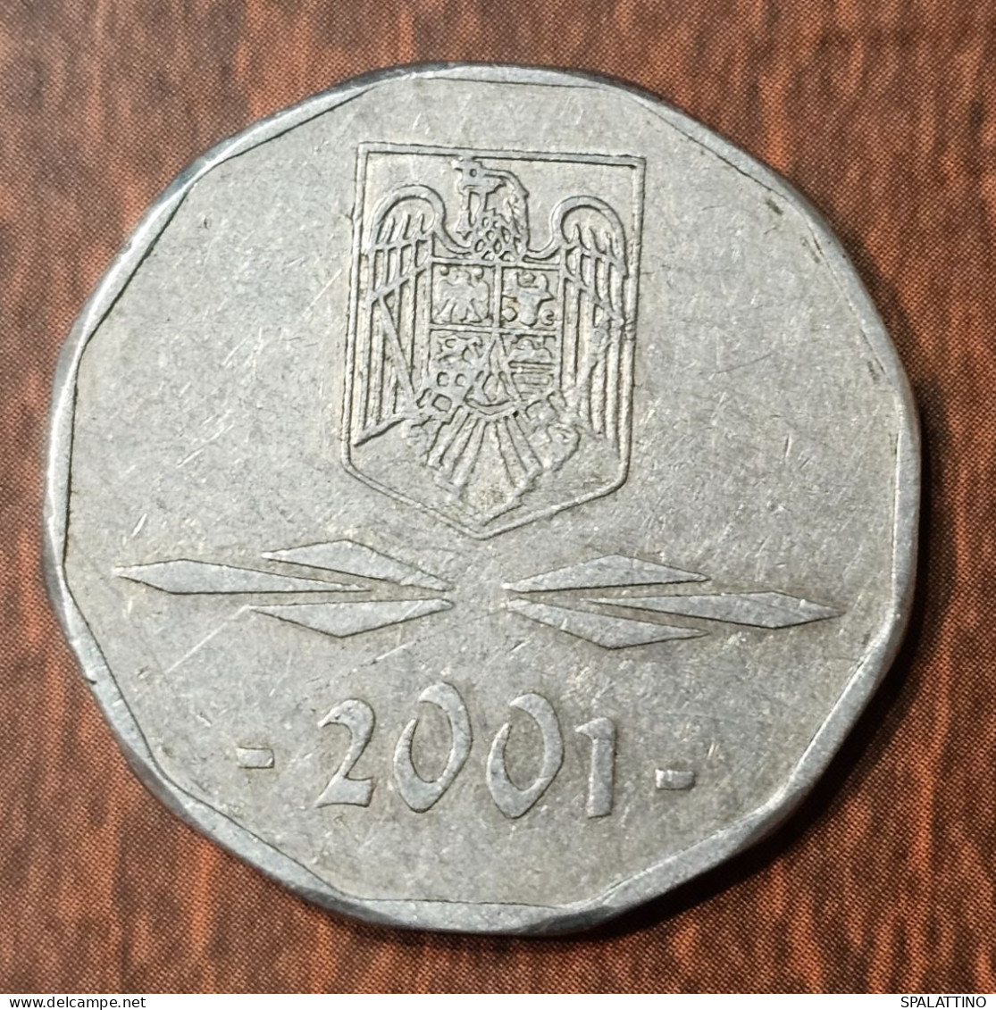 ROMANIA- 5000 LEI 2001. - Romania