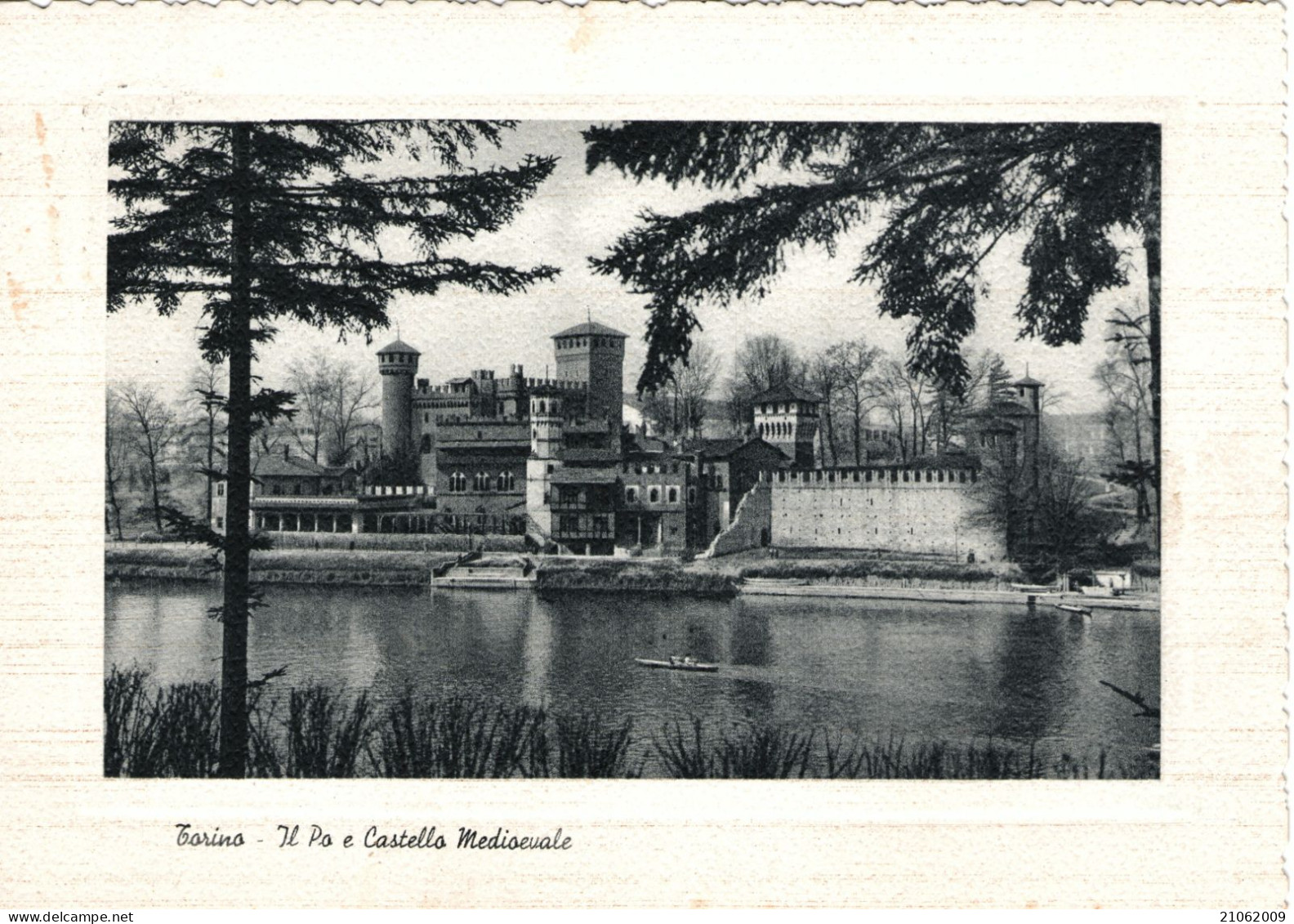 TORINO - CASTLE CHATEAU SCHLOSS CASTELLO DEL VALENTINO BORGO MEDIOEVALE - FIUME PO - CANOA - V1955 - Castello Del Valentino