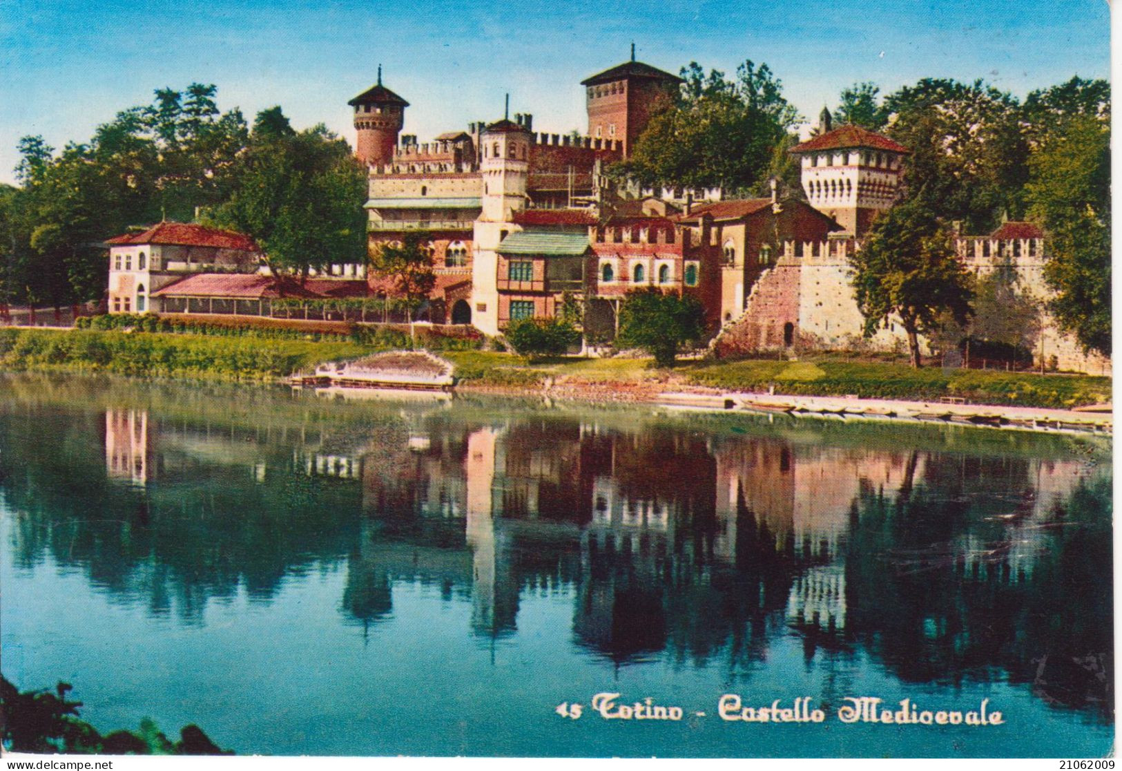 TORINO - CASTLE CHATEAU SCHLOSS CASTELLO DEL VALENTINO - BORGO MEDIOEVALE SUL PO - V1960 - Castello Del Valentino