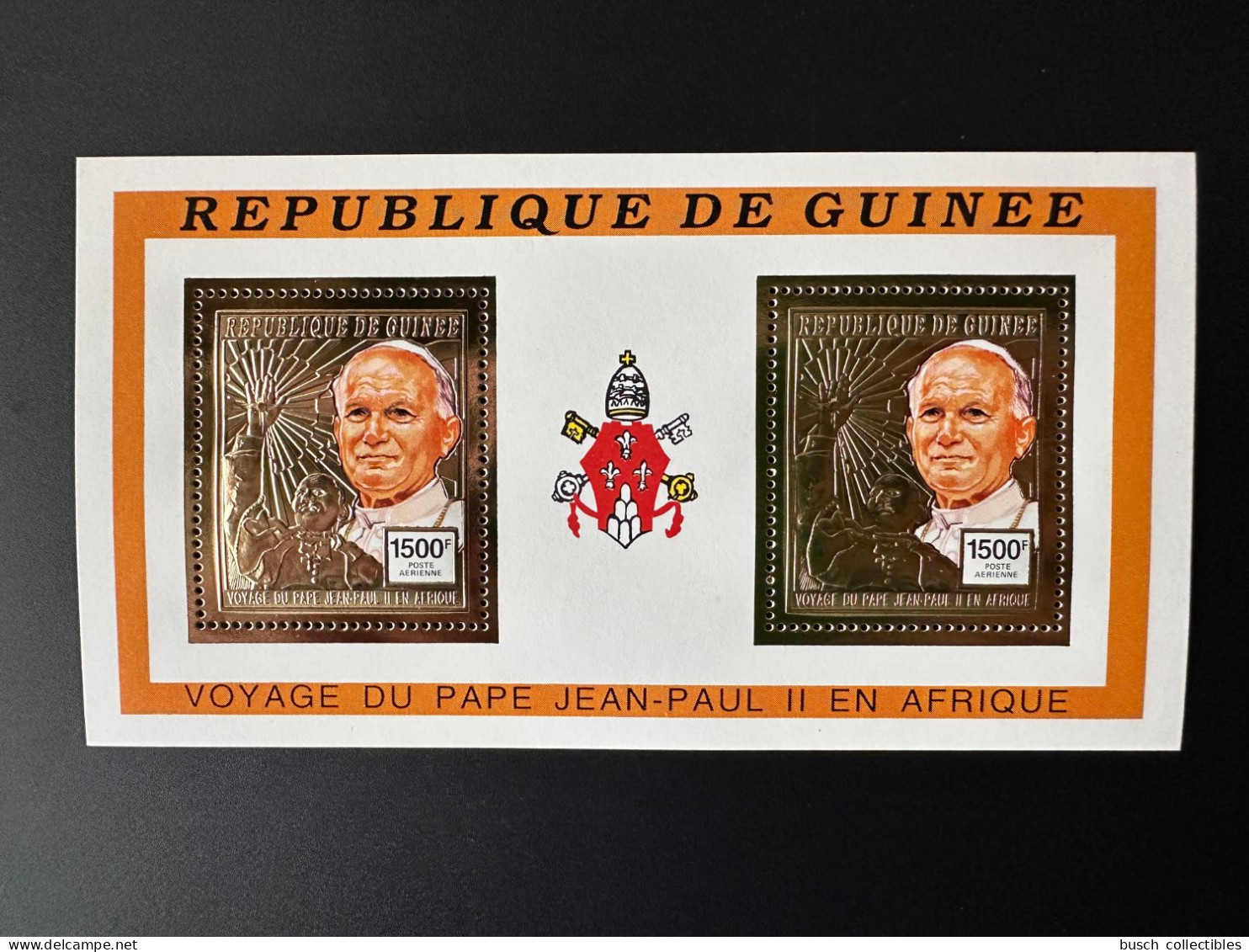 Guinée Guinea 1992 Mi. 1390 Klb Sheetlet Or Gold Pape Jean-Paul II Papst Johannes Paul Pope John Paul En Afrique - Popes