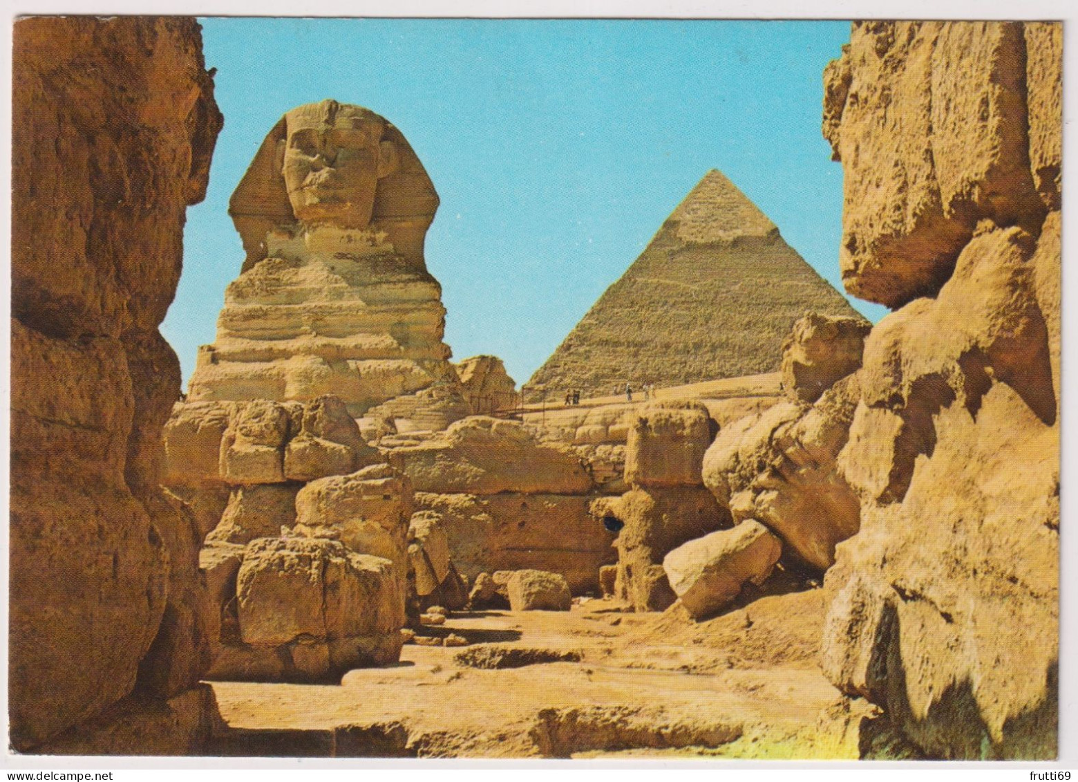 AK 198189 EGYPT - Giza - The Great Sphinx And The Pyramid Of  Kephren - Sfinge