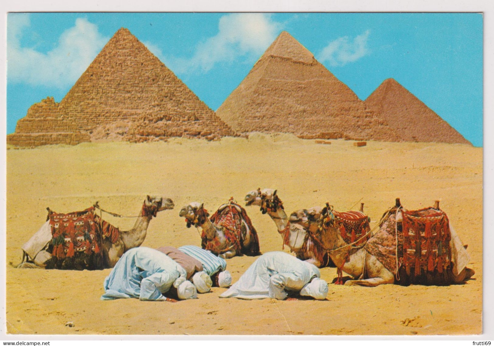 AK 198202  EGYPT - Giza - Kheops, Kephren And Mycerinos Pyramids - Pyramids