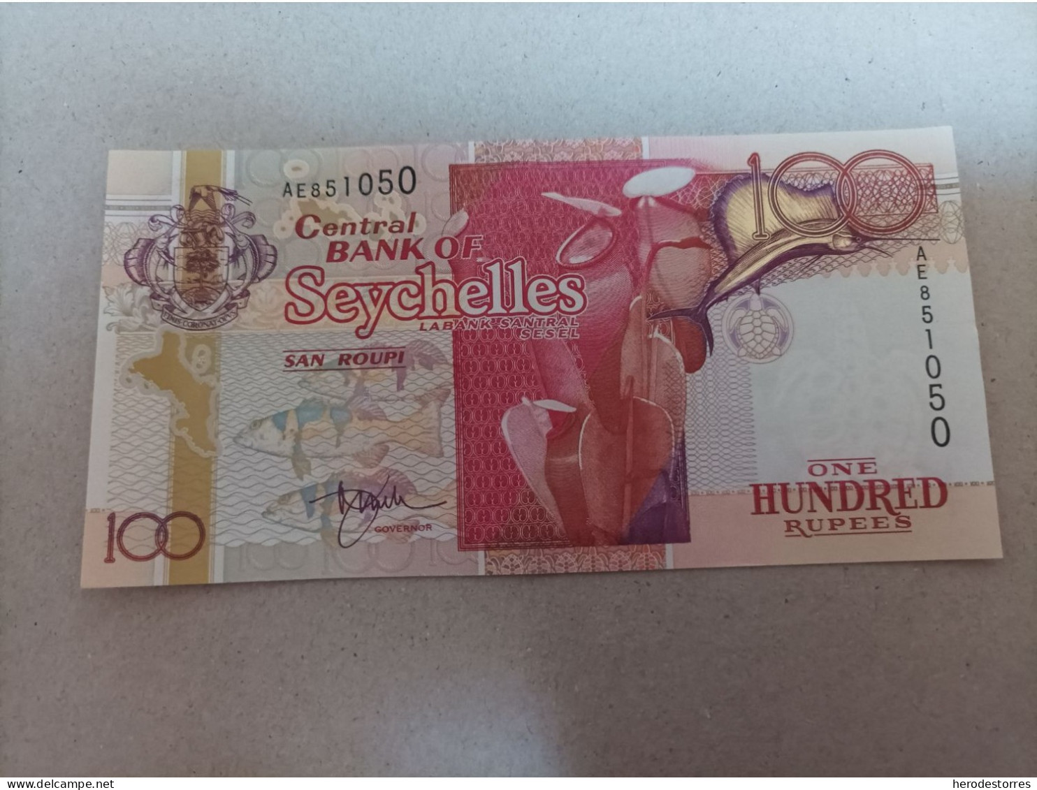 Billete De Seychelles De 100 Rupias, Año 2001, AUNC - Seychelles